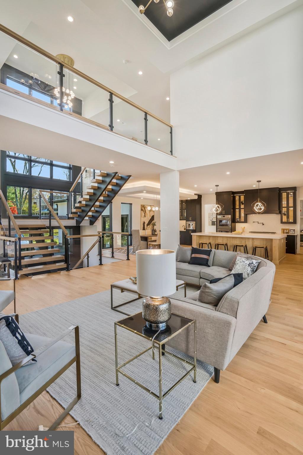 BROOKHAVEN - Residential