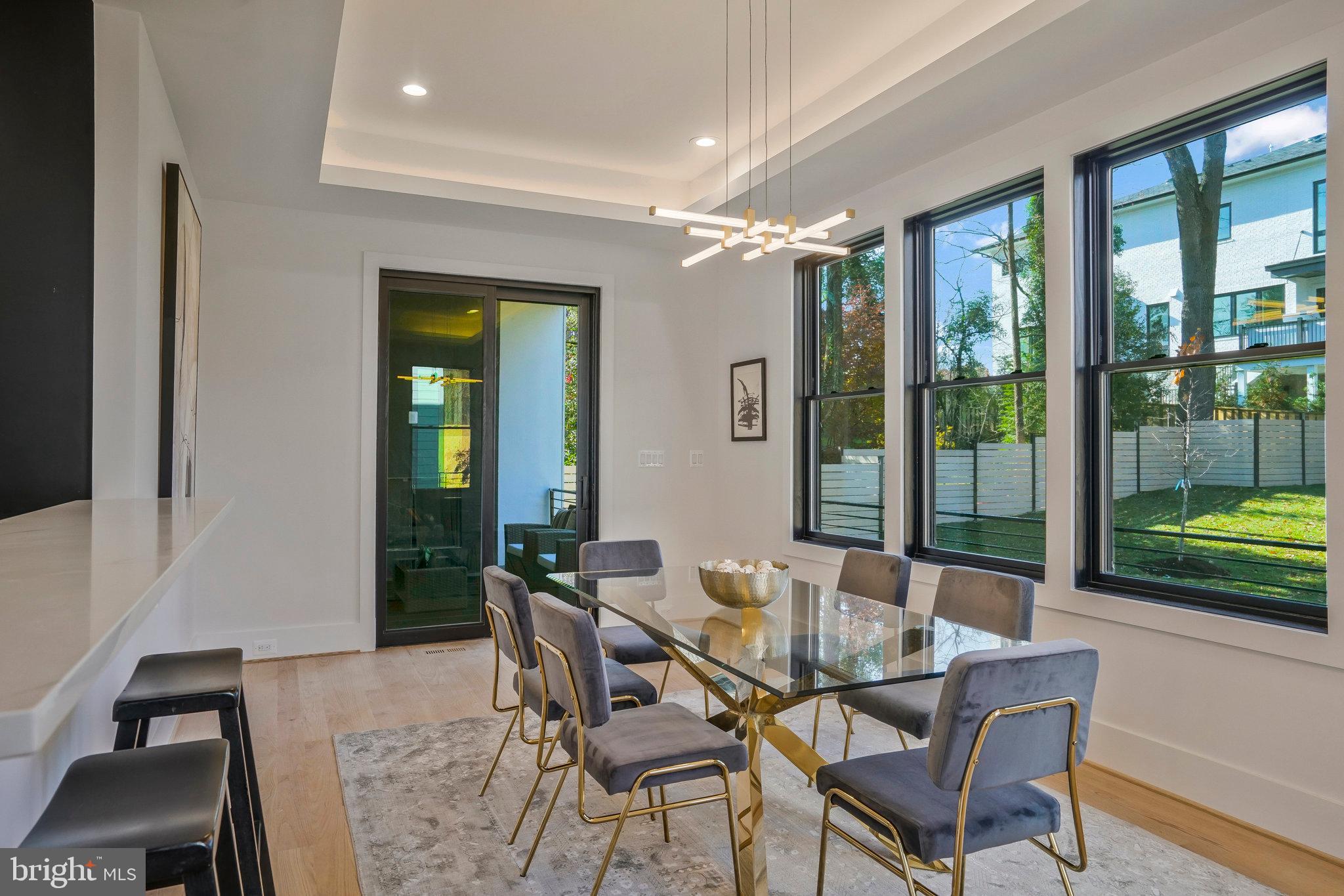 BROOKHAVEN - Residential