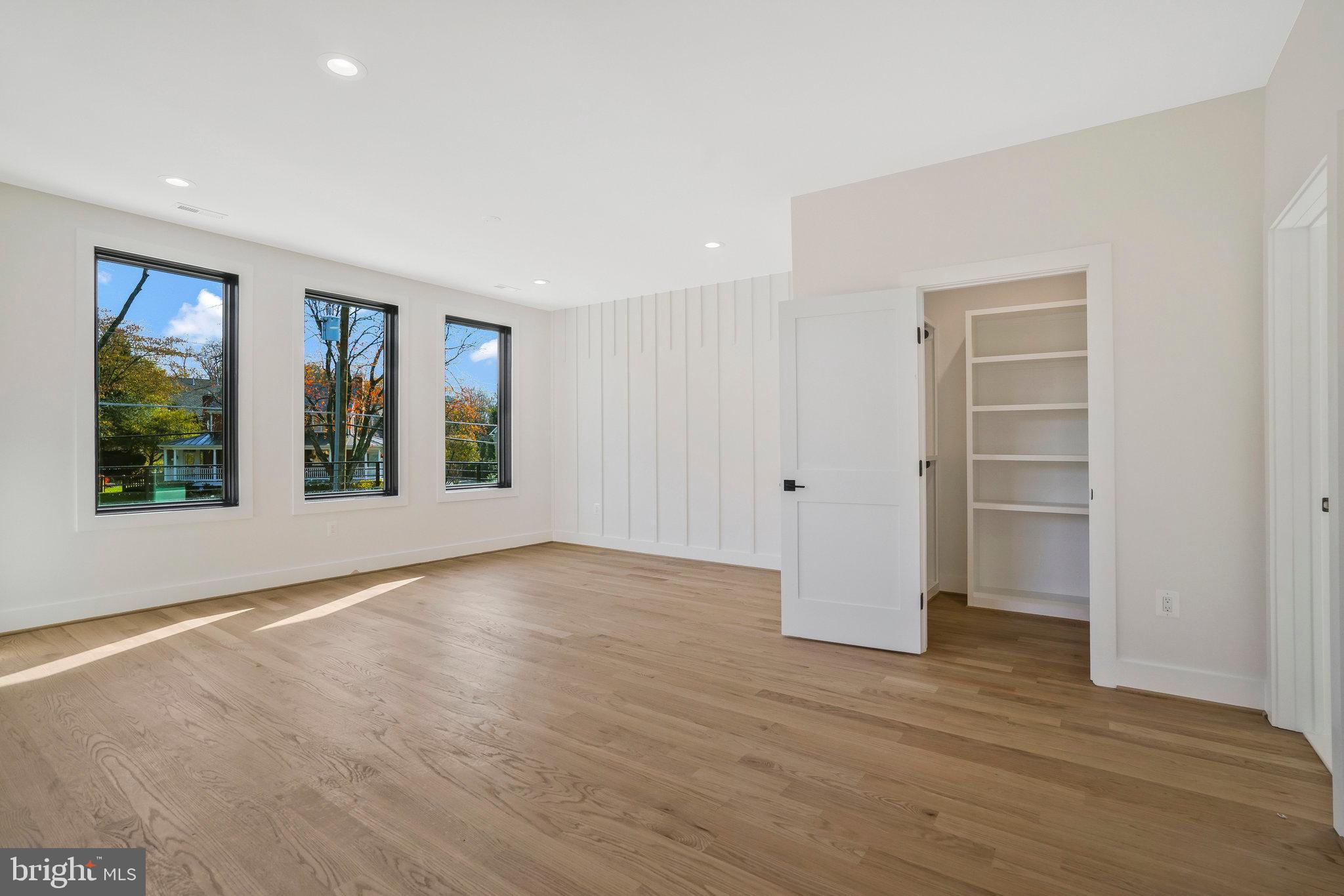 BROOKHAVEN - Residential