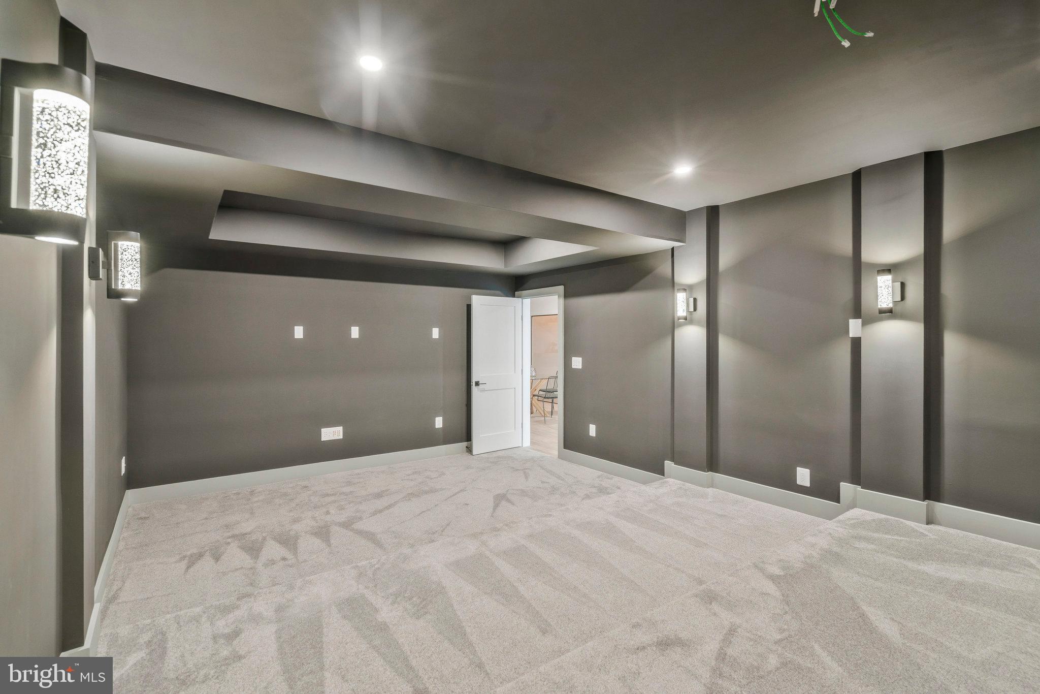 BROOKHAVEN - Residential