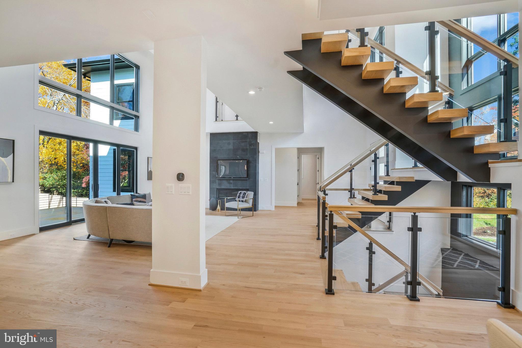 BROOKHAVEN - Residential