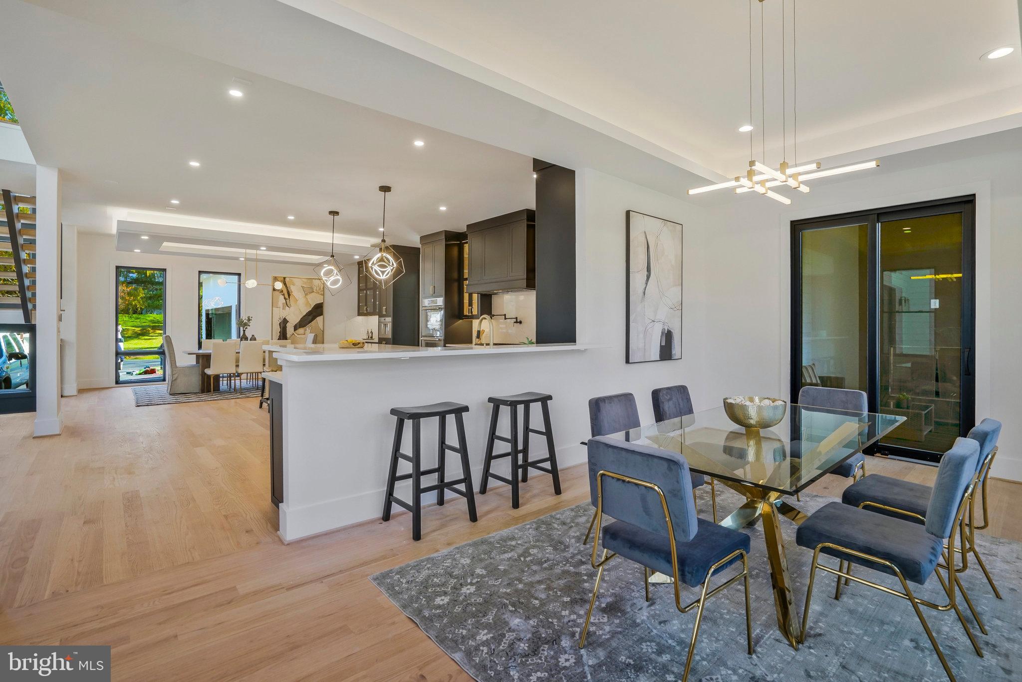 BROOKHAVEN - Residential