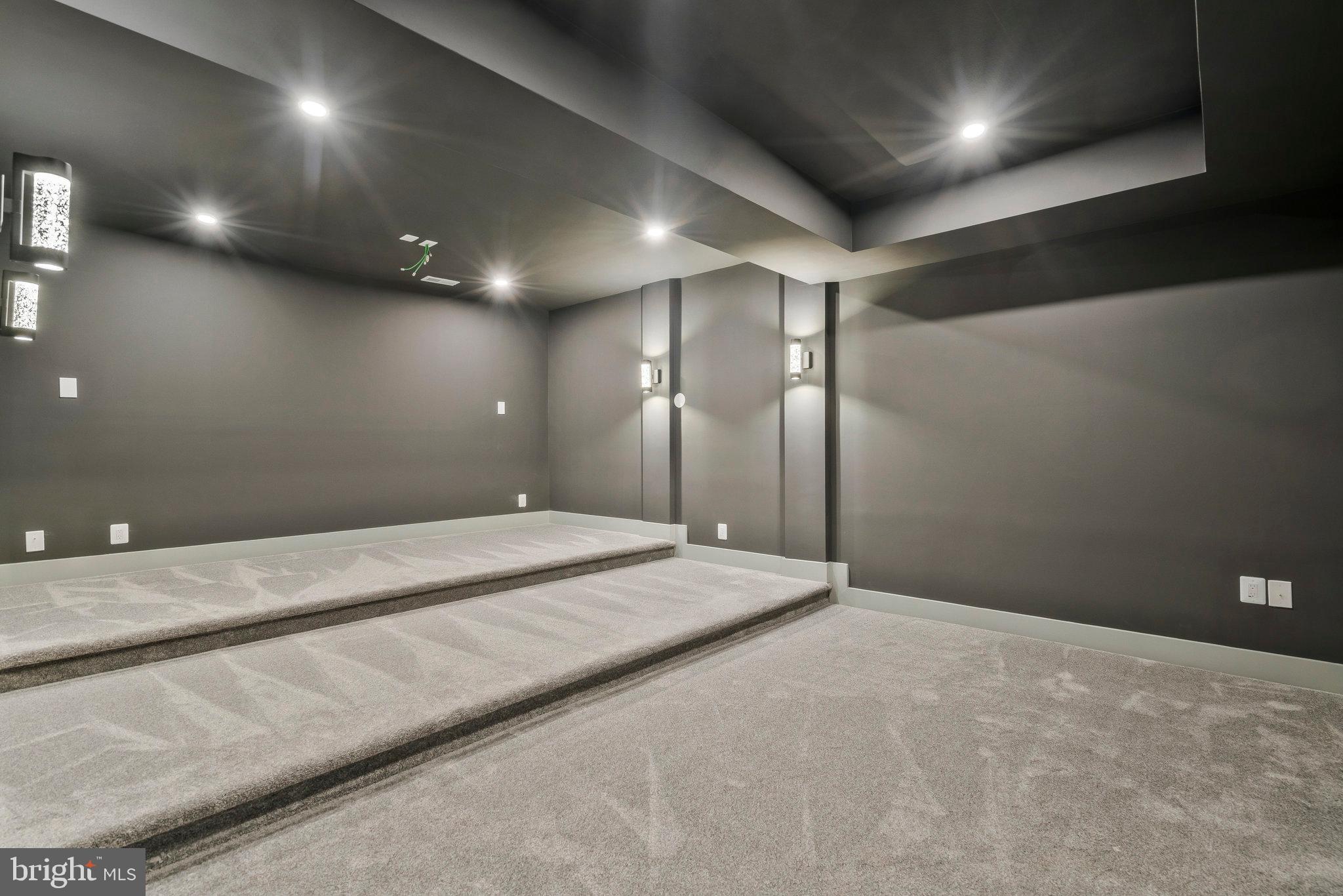 BROOKHAVEN - Residential