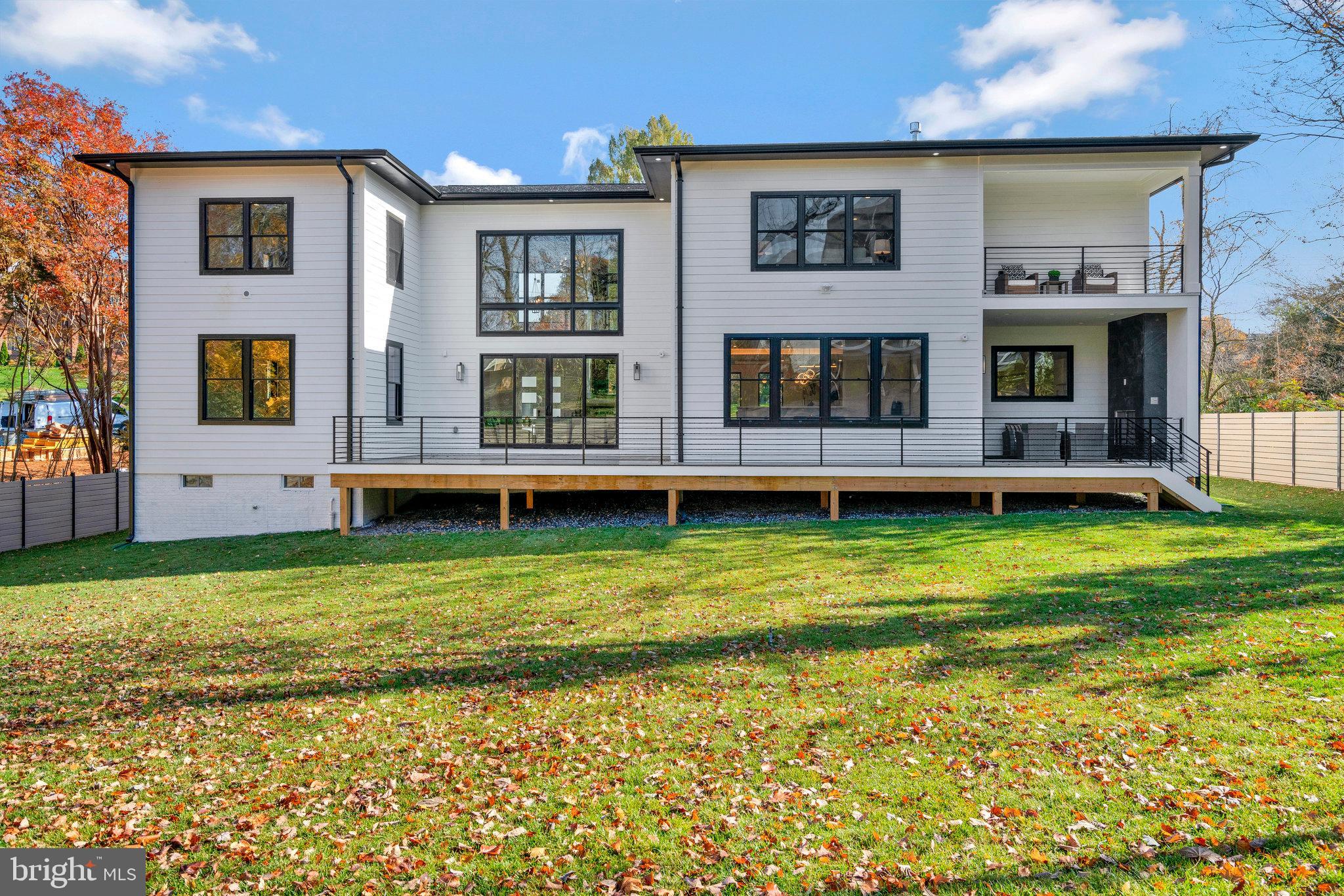 BROOKHAVEN - Residential