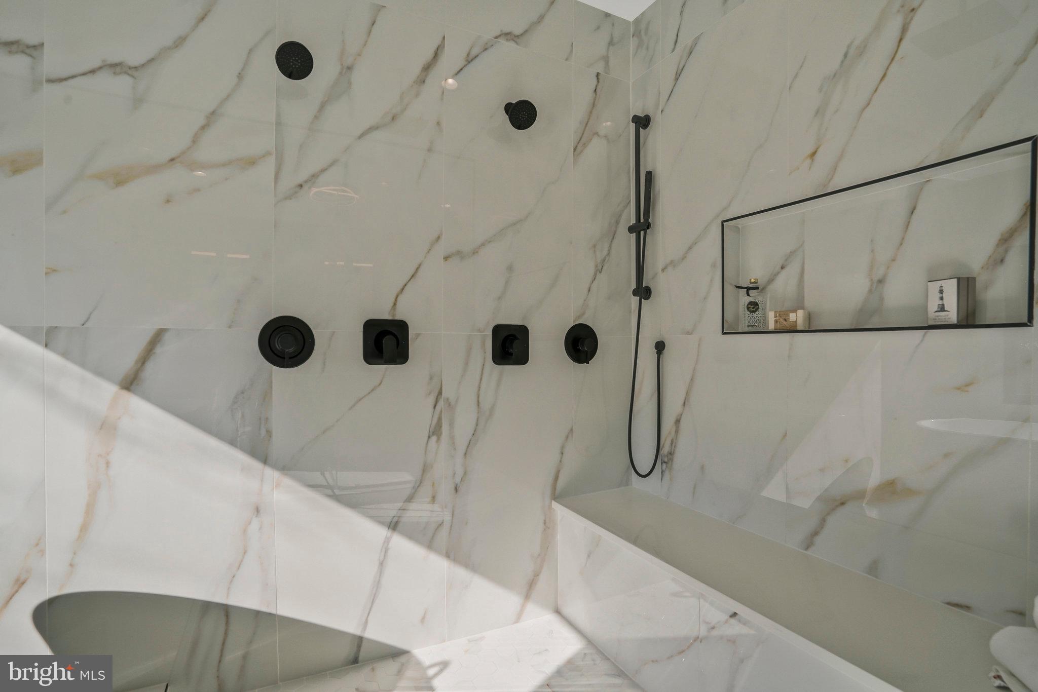 BROOKHAVEN - Residential