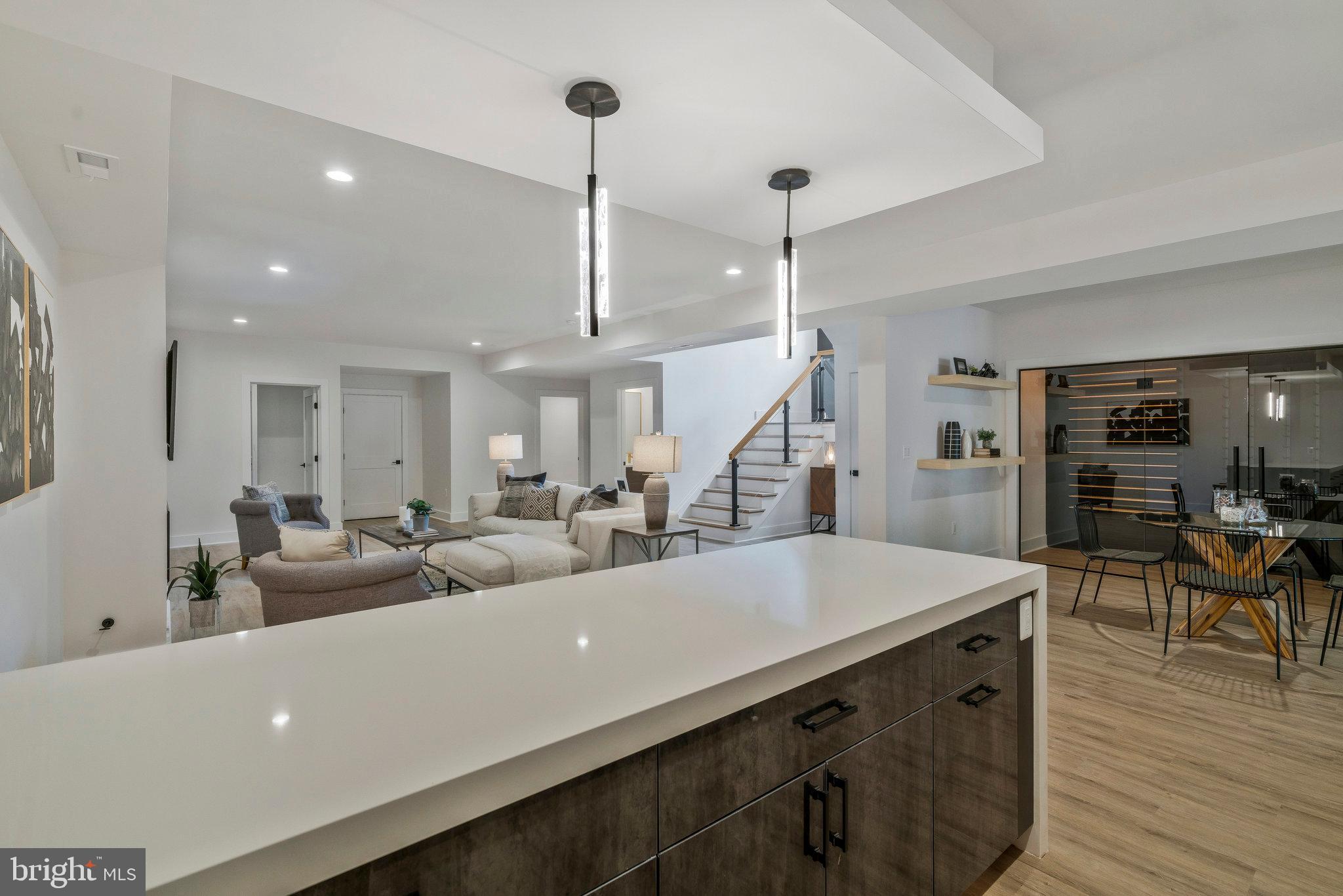 BROOKHAVEN - Residential