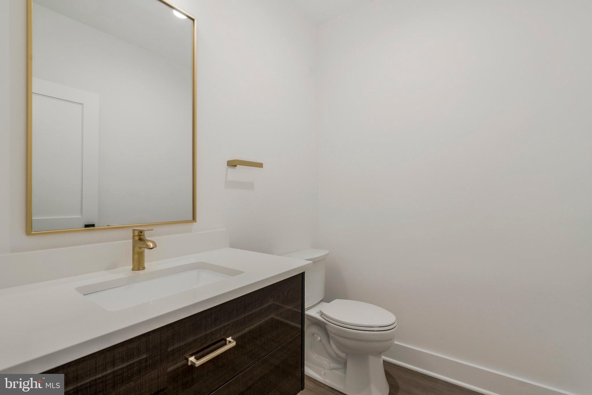 BROOKHAVEN - Residential