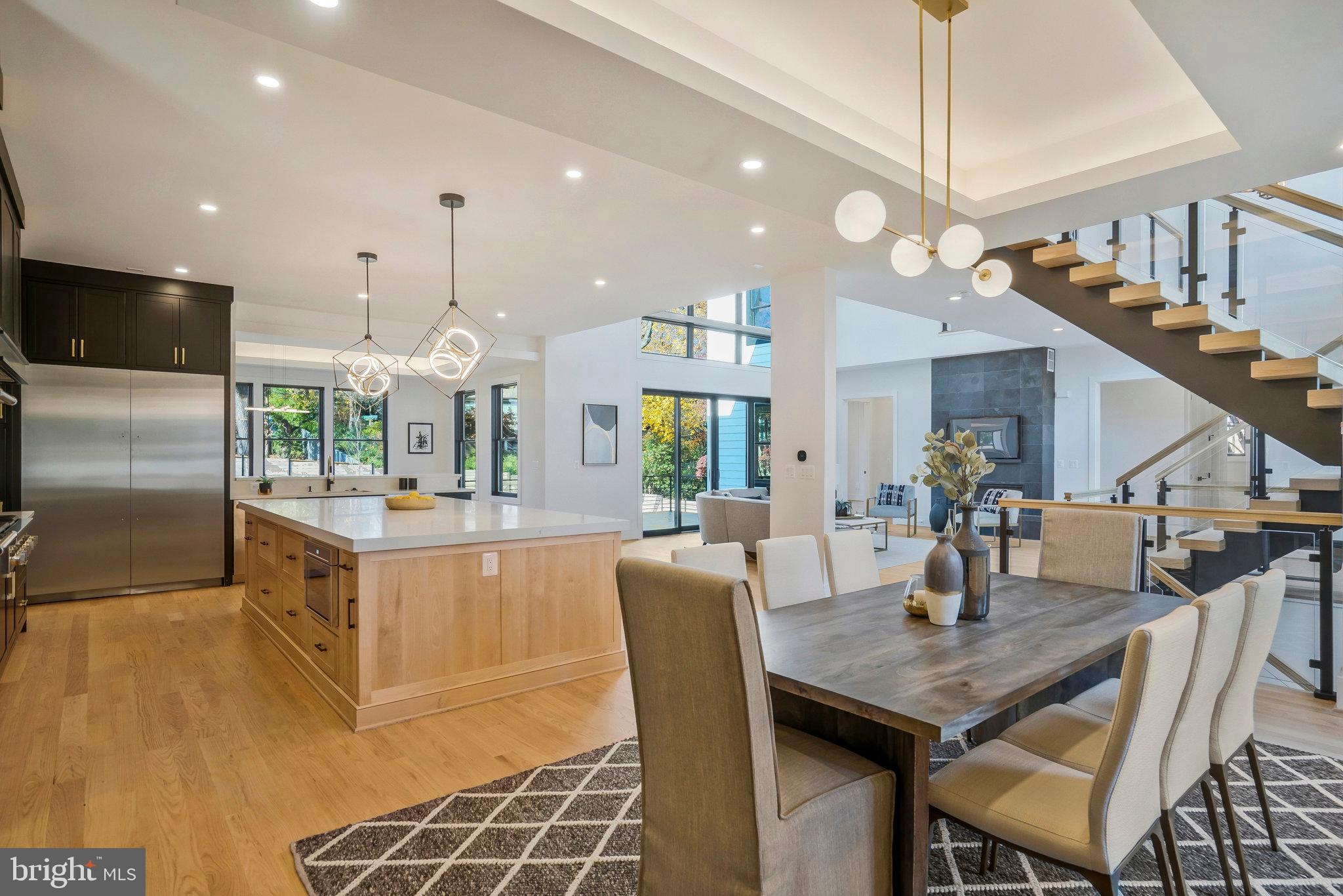 BROOKHAVEN - Residential