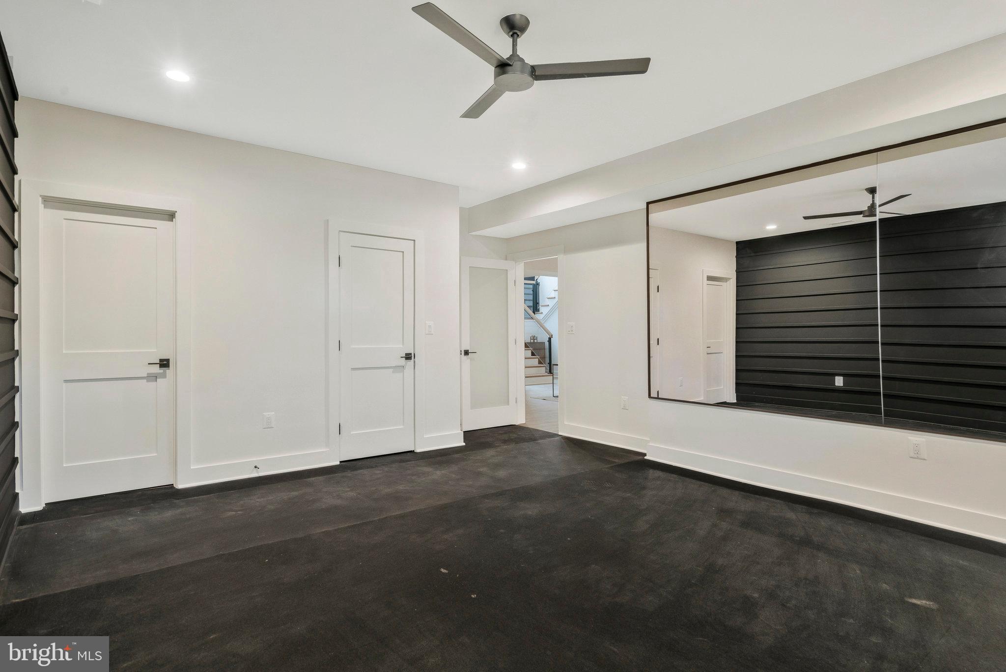 BROOKHAVEN - Residential