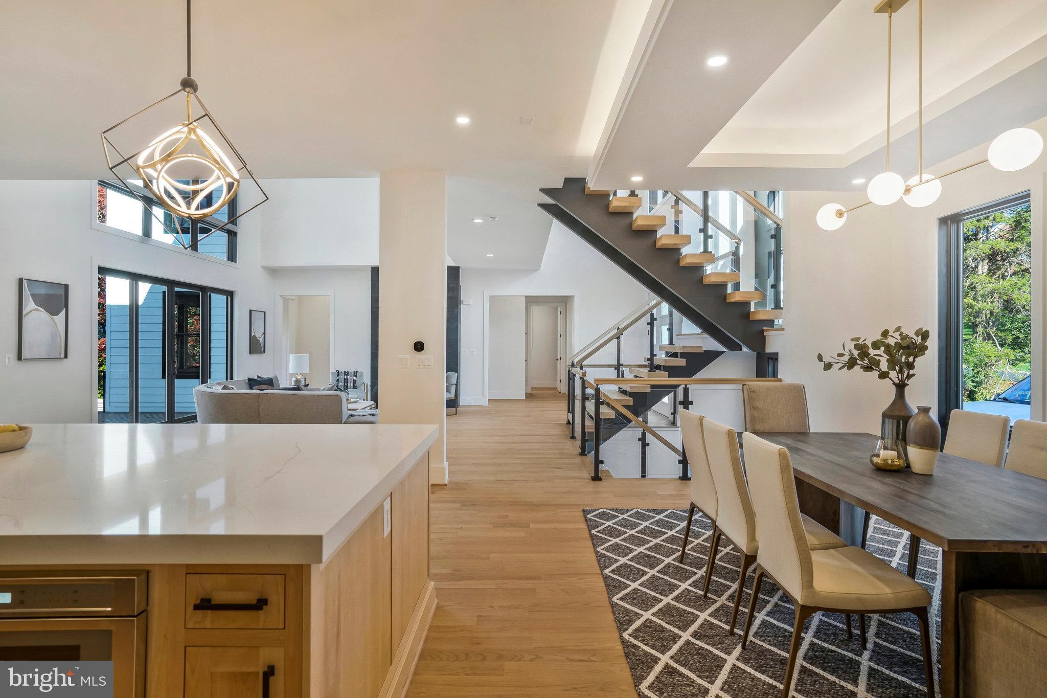 BROOKHAVEN - Residential