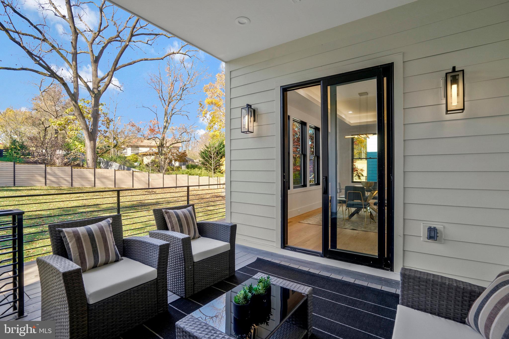 BROOKHAVEN - Residential