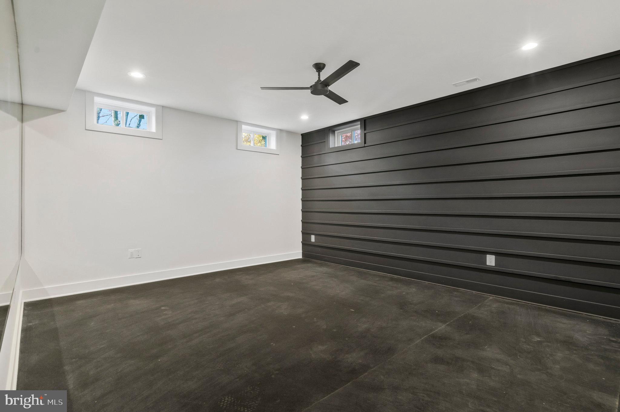 BROOKHAVEN - Residential