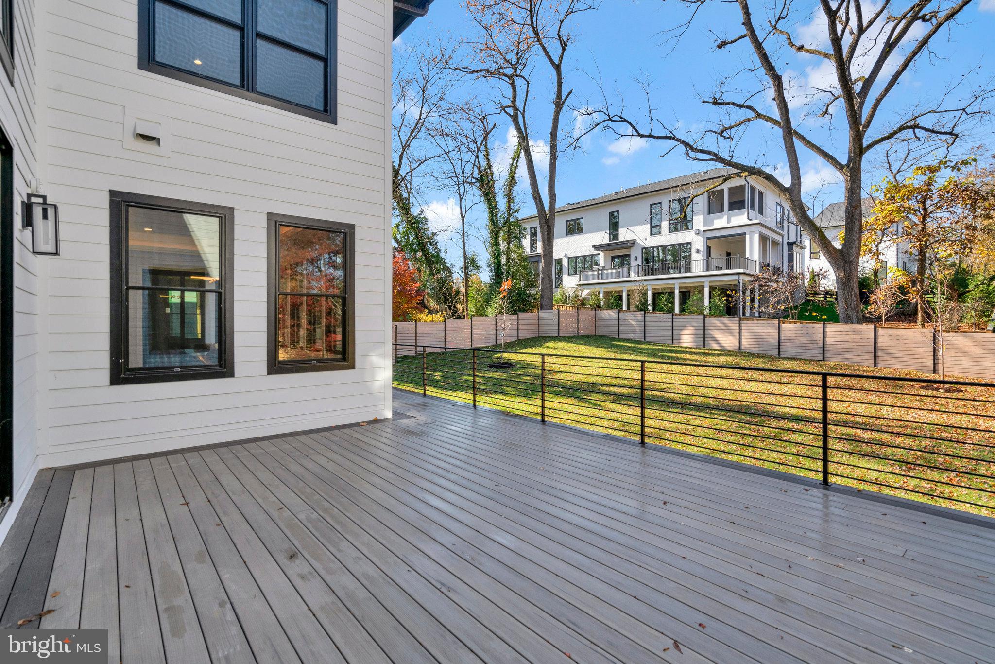 BROOKHAVEN - Residential