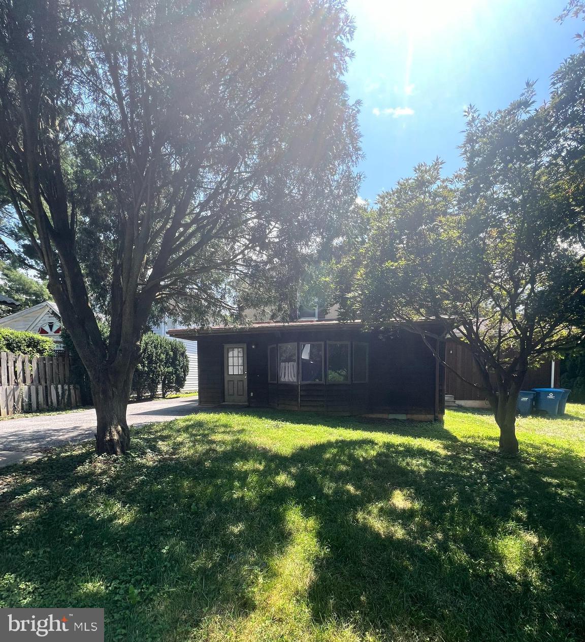 218 TREADWELL STREET