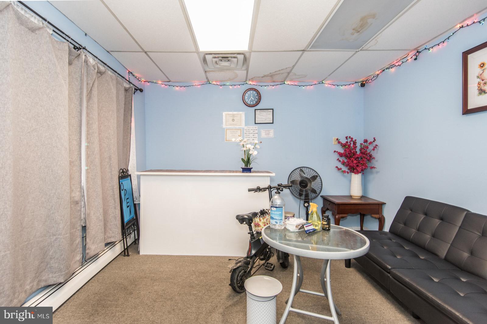 ANDALUSIA - Commercial Sale