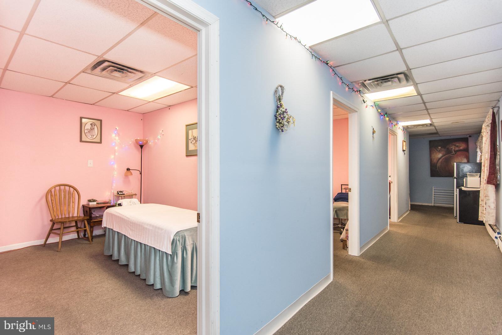 ANDALUSIA - Commercial Sale