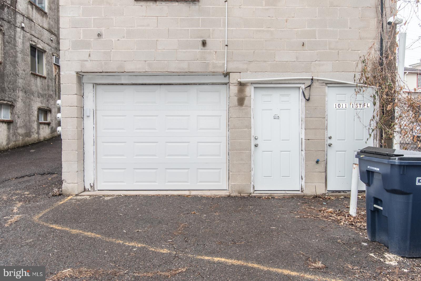 ANDALUSIA - Commercial Sale