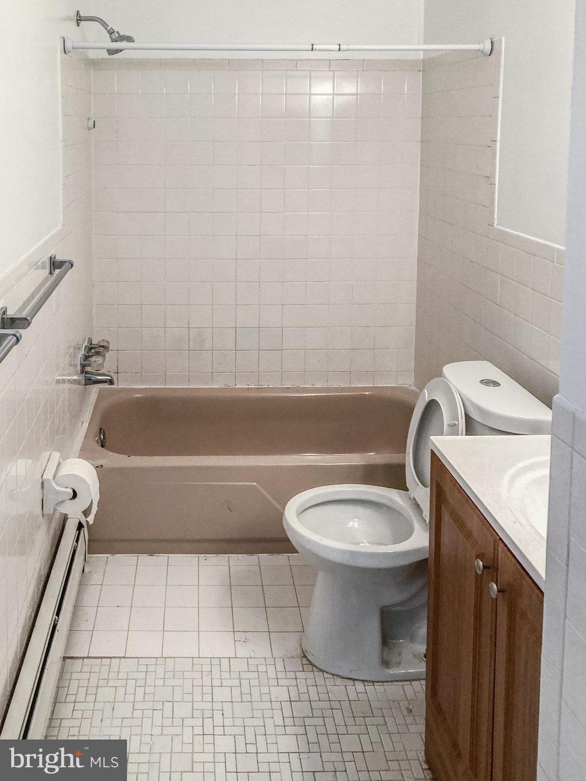 ANDALUSIA - Commercial Sale