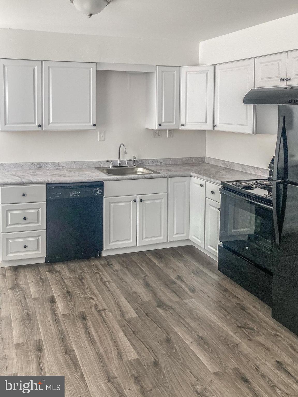 ANDALUSIA - Commercial Sale