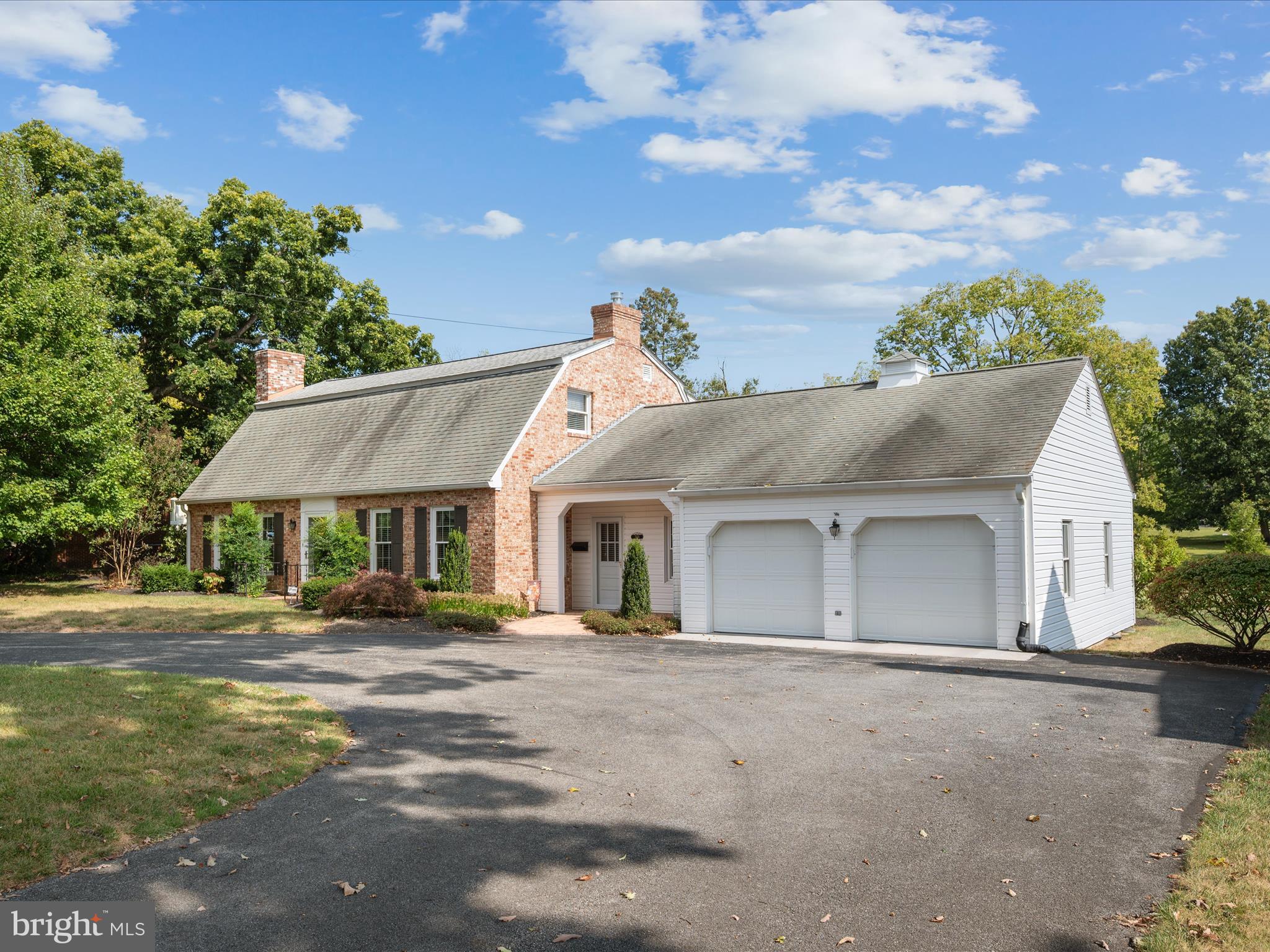 308 W MAIN STREET