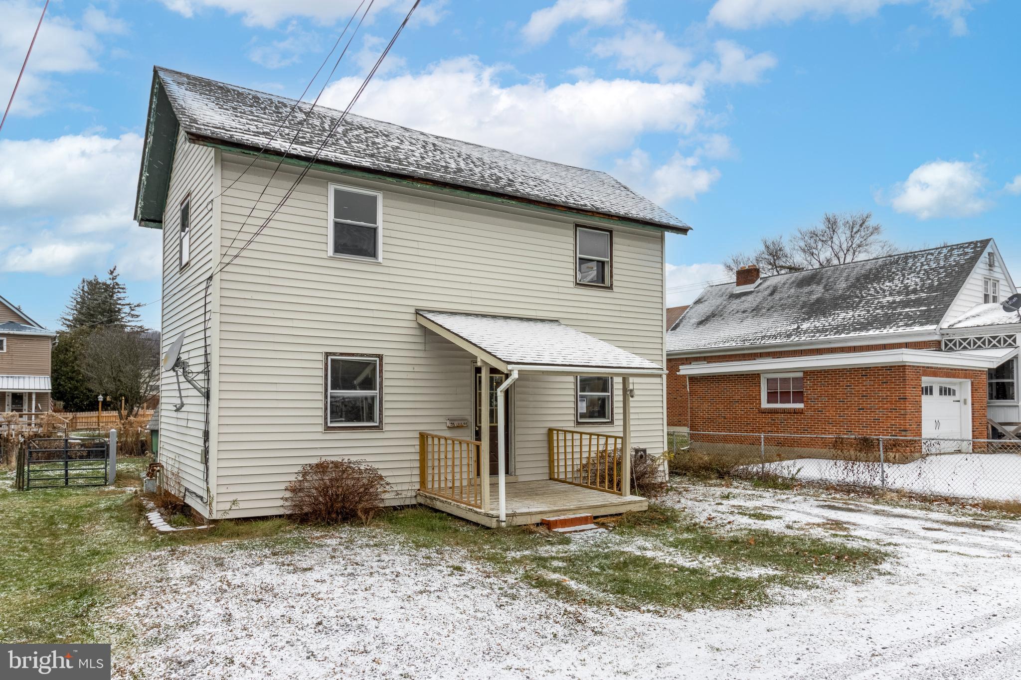 Welcome Home to this updated 3 bedroom, 2 bathroom property in the Johnsonburg Borough. Recently updated with new HVAC, hot water heater, paint and flooring throughout...it is ready for you to call home. Downstairs includes a spacious kitchen, two living spaces, a bonus room that could be a great office or play room and a full bathroom. As you venture upstairs you will find 3 large bedrooms, an oversized laundry room and a full bathroom. Come take a look today.
A 3% closing cost concession is available to owner-occupant income-qualifying buyers.