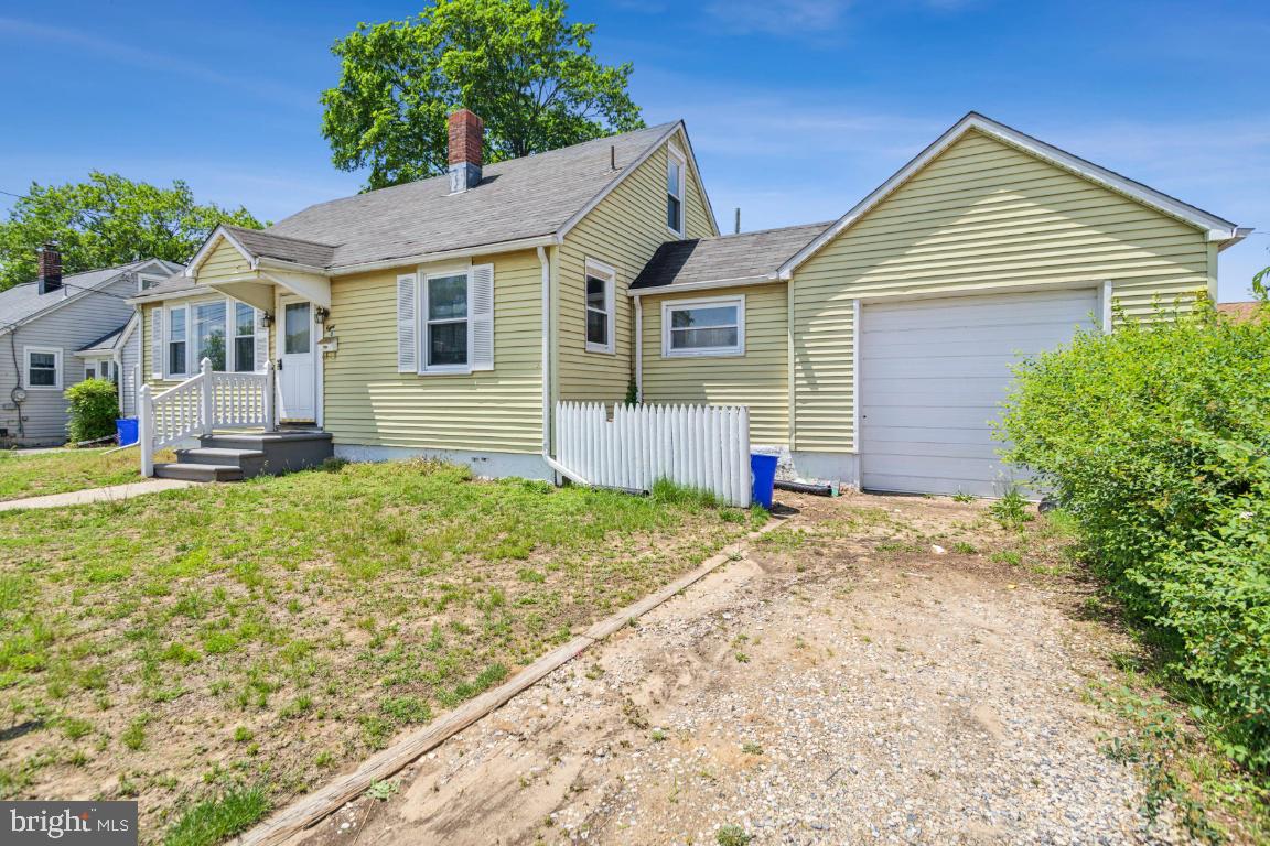 8 SULLIVAN AVENUE