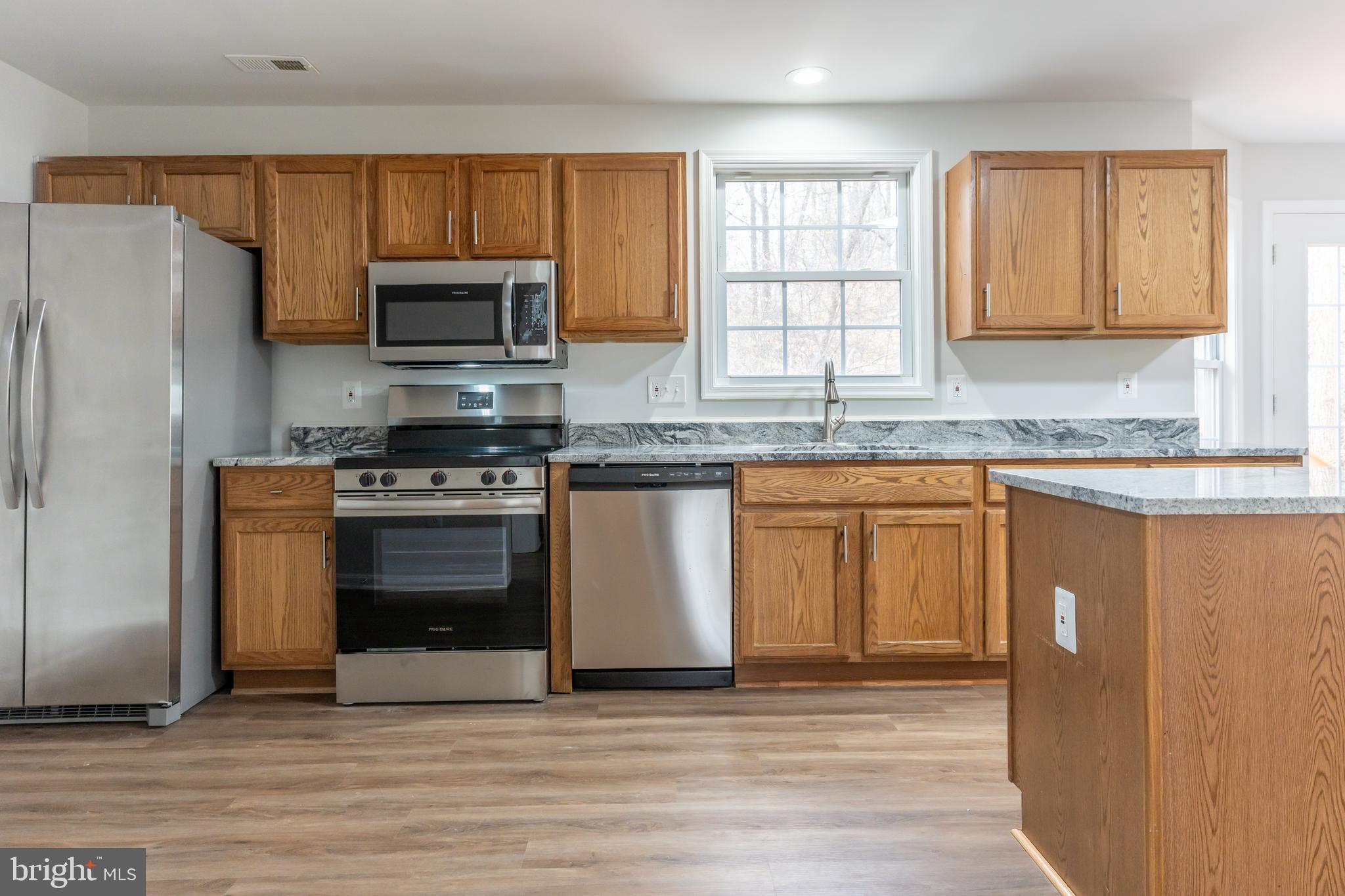 TRIANGLE - Residential