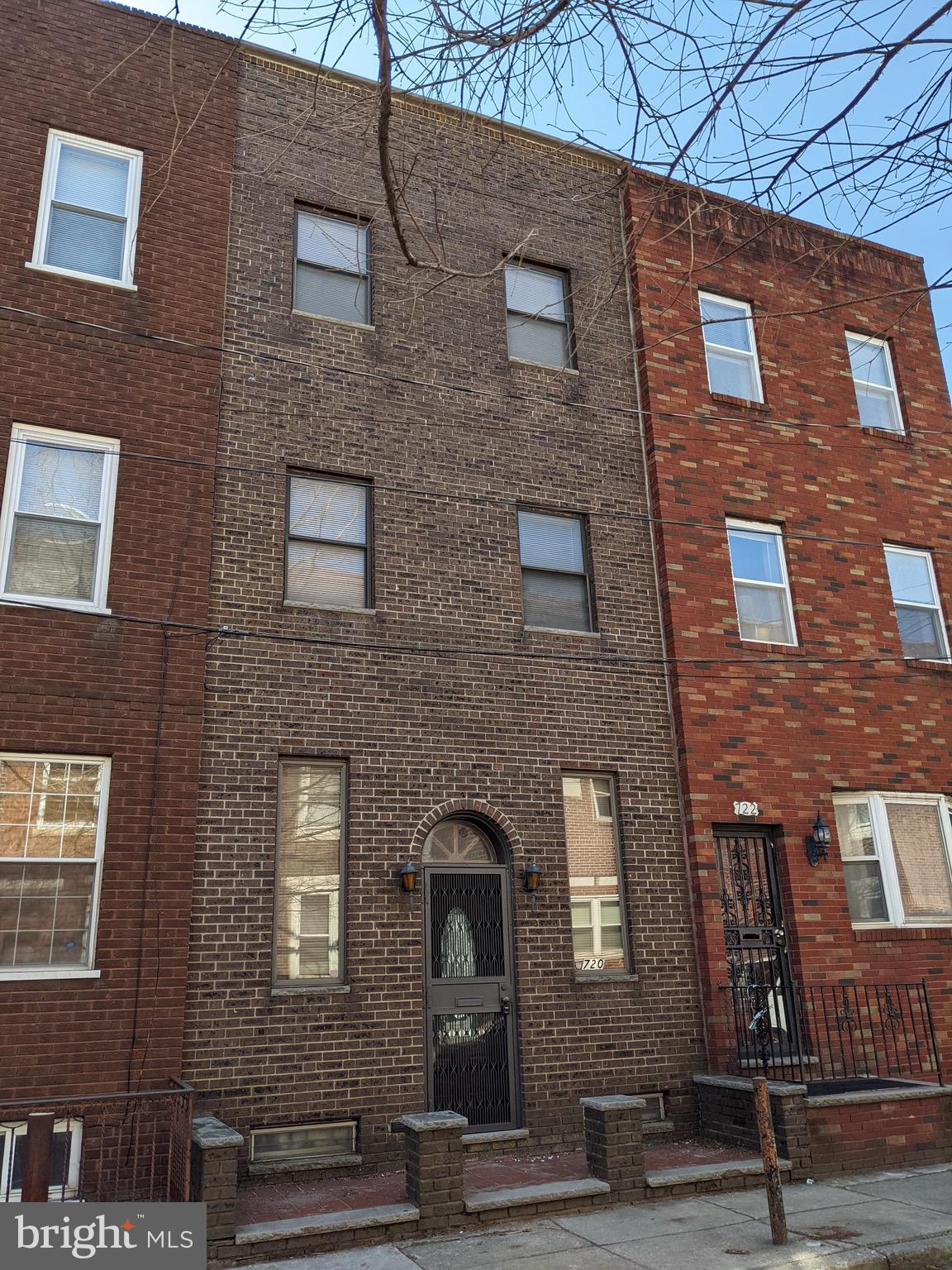 BELLA VISTA - Residential Lease