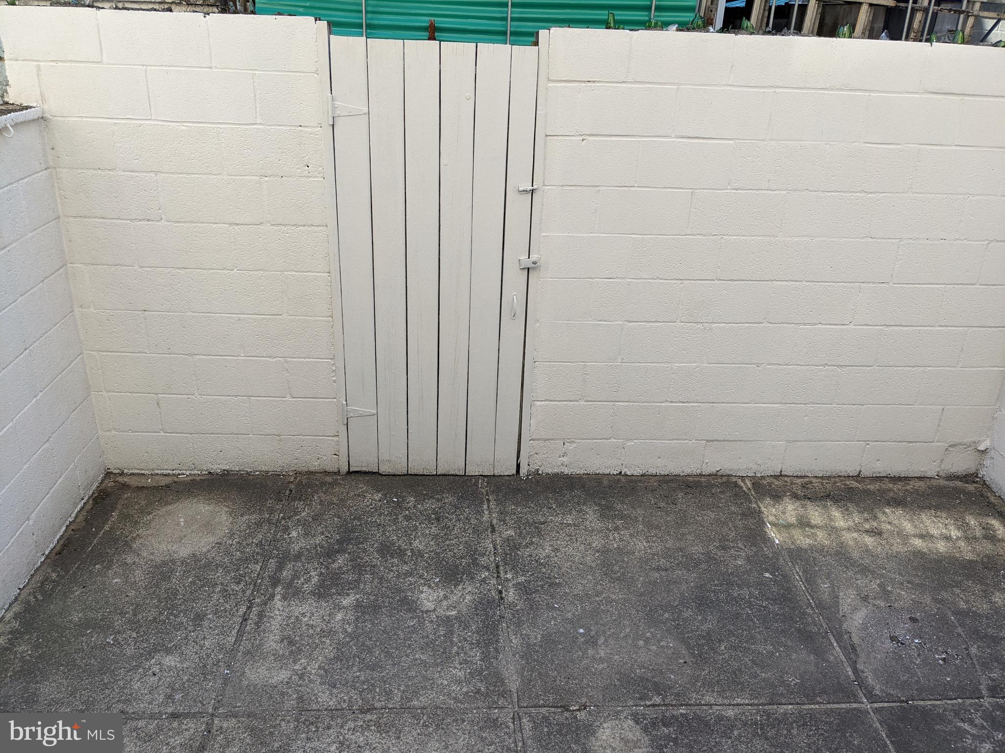 BELLA VISTA - Residential Lease