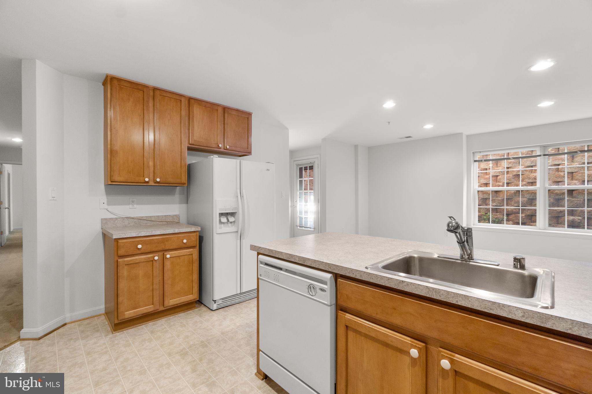 CONDOS AT THE RIDGE - Residential