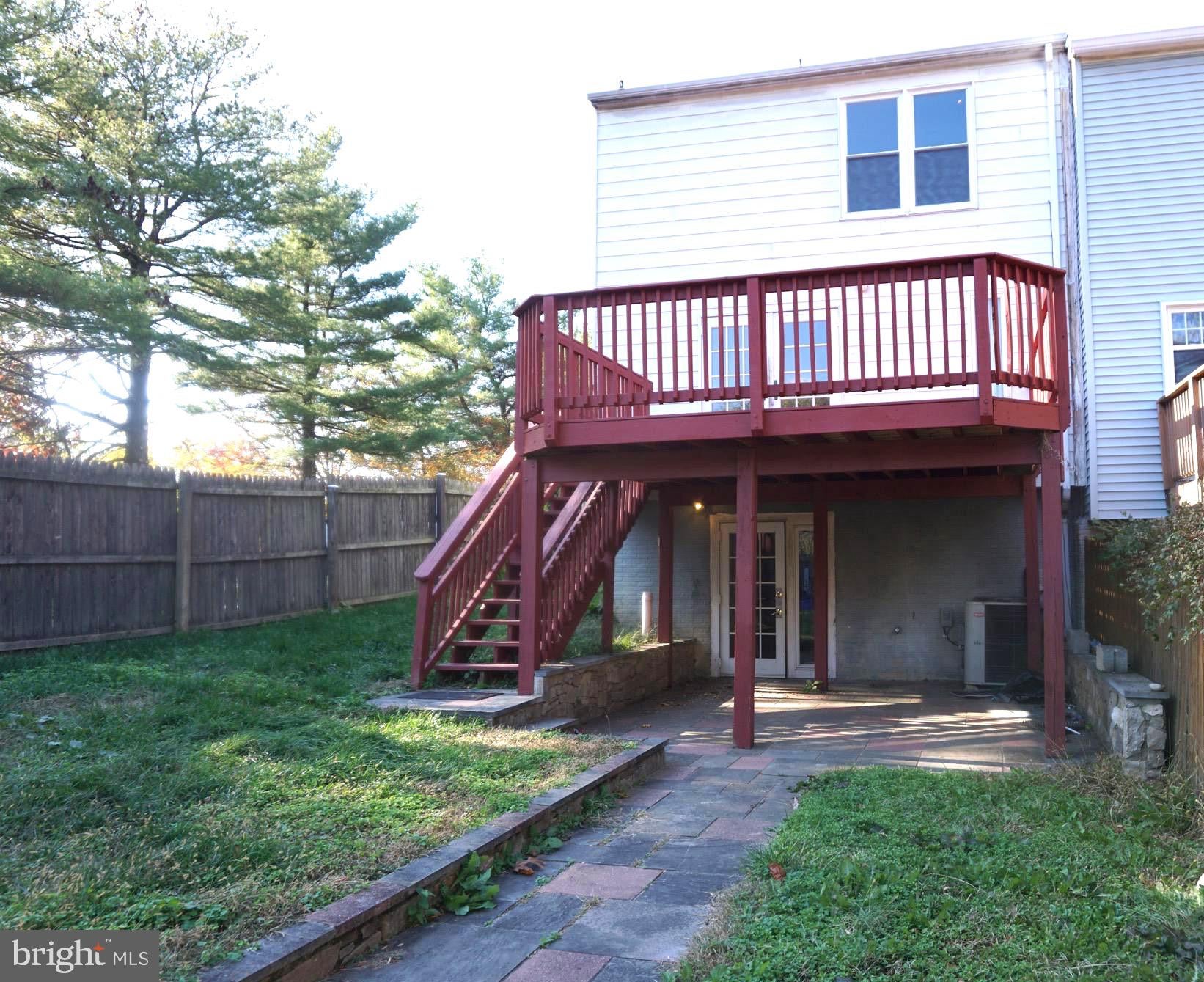 19 SHADY SPRING PLACE