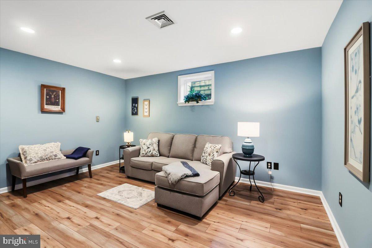 SUMMERFIELD AT ELVERSON - Residential