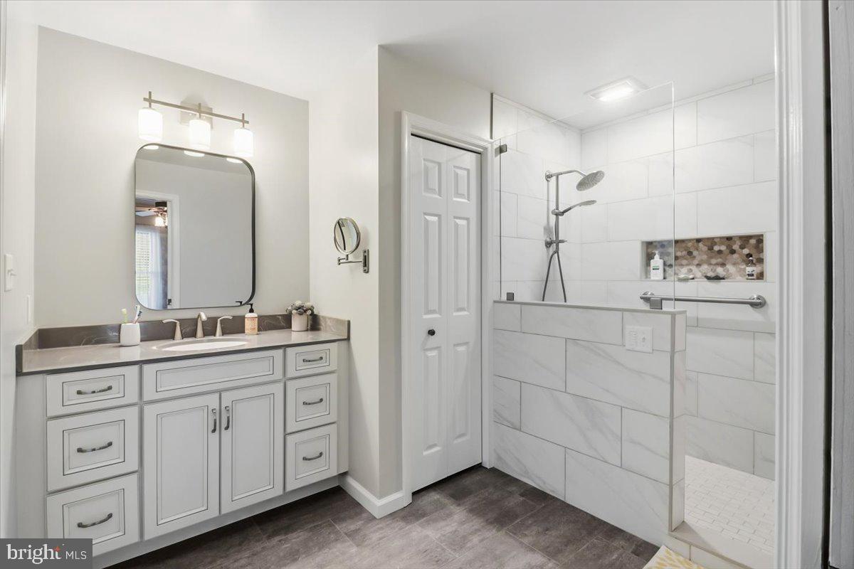 SUMMERFIELD AT ELVERSON - Residential