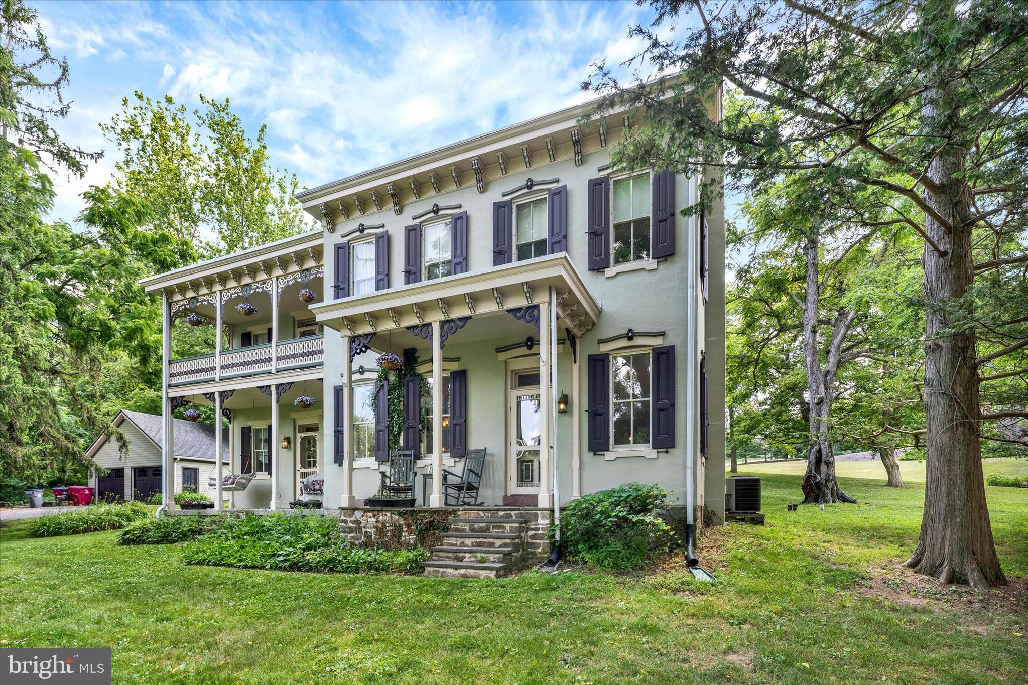 513 HUNTZINGER ROAD