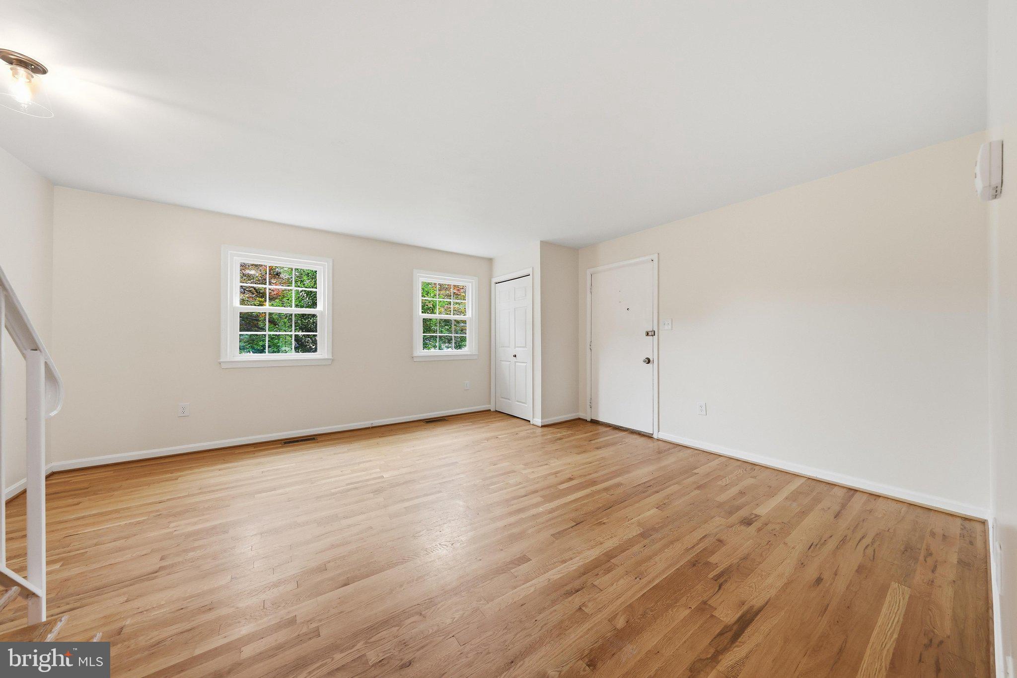 219 QUEEN ANNES COURT