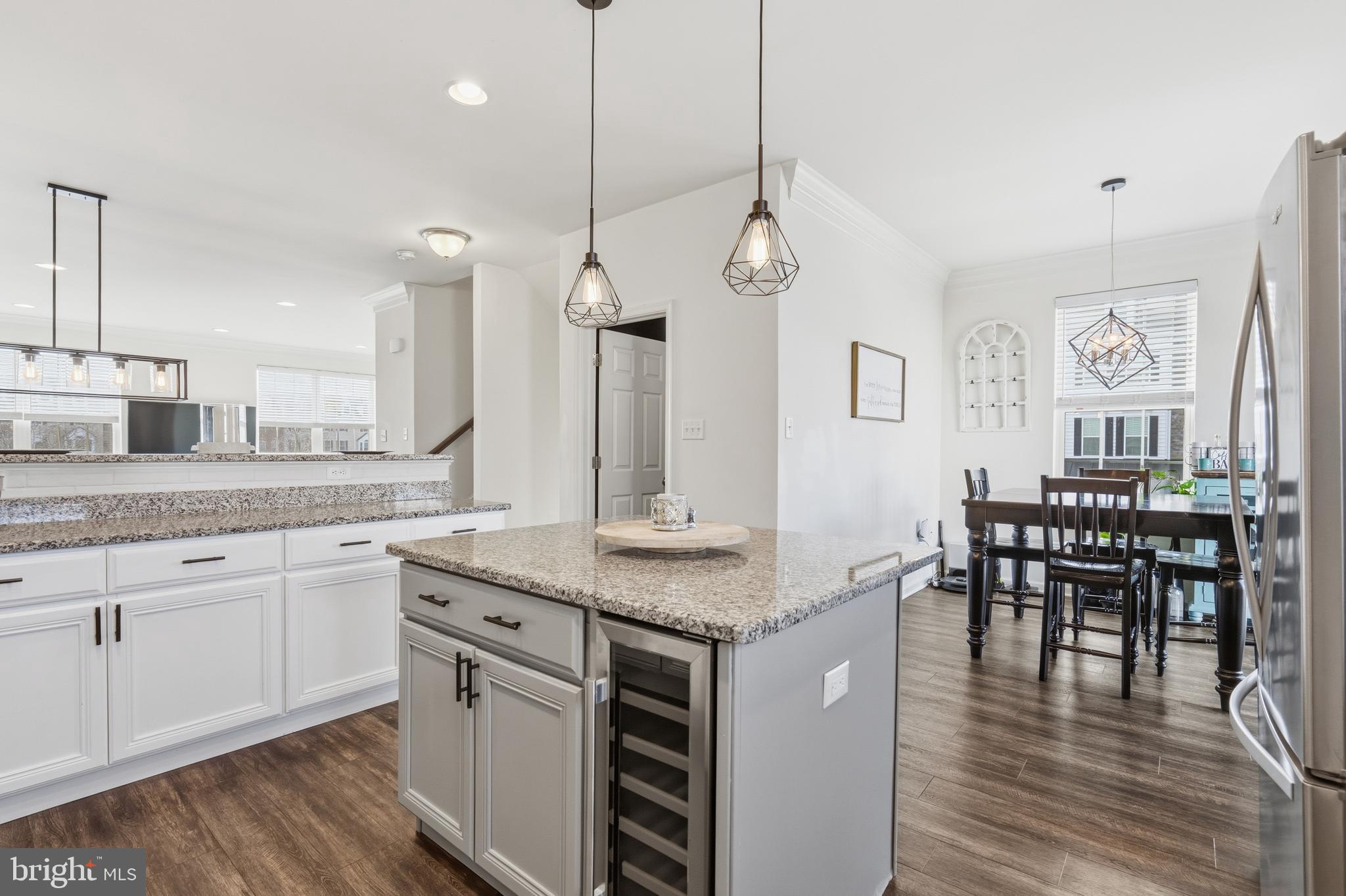 MERIDIAN CROSSING - Residential