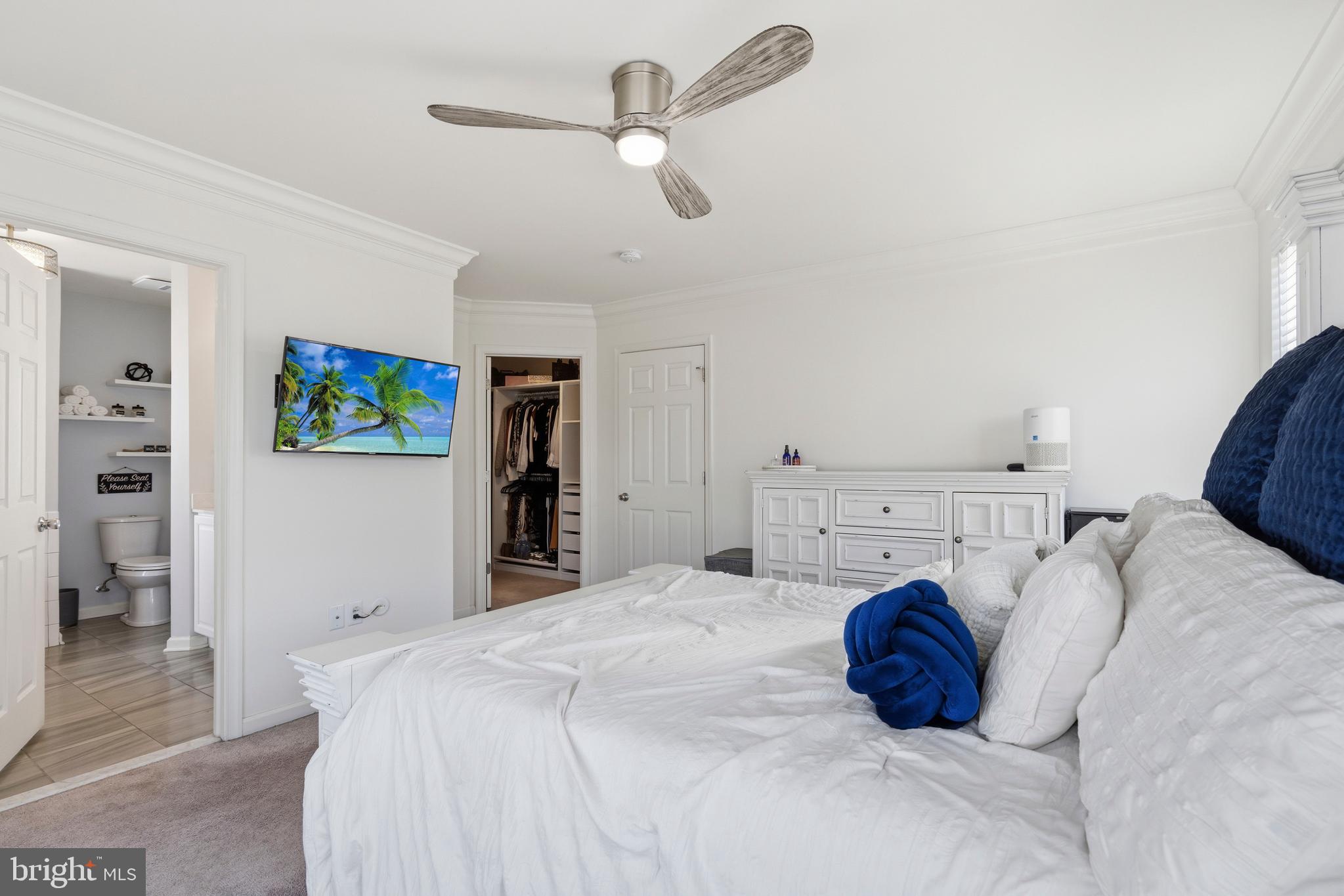 MERIDIAN CROSSING - Residential