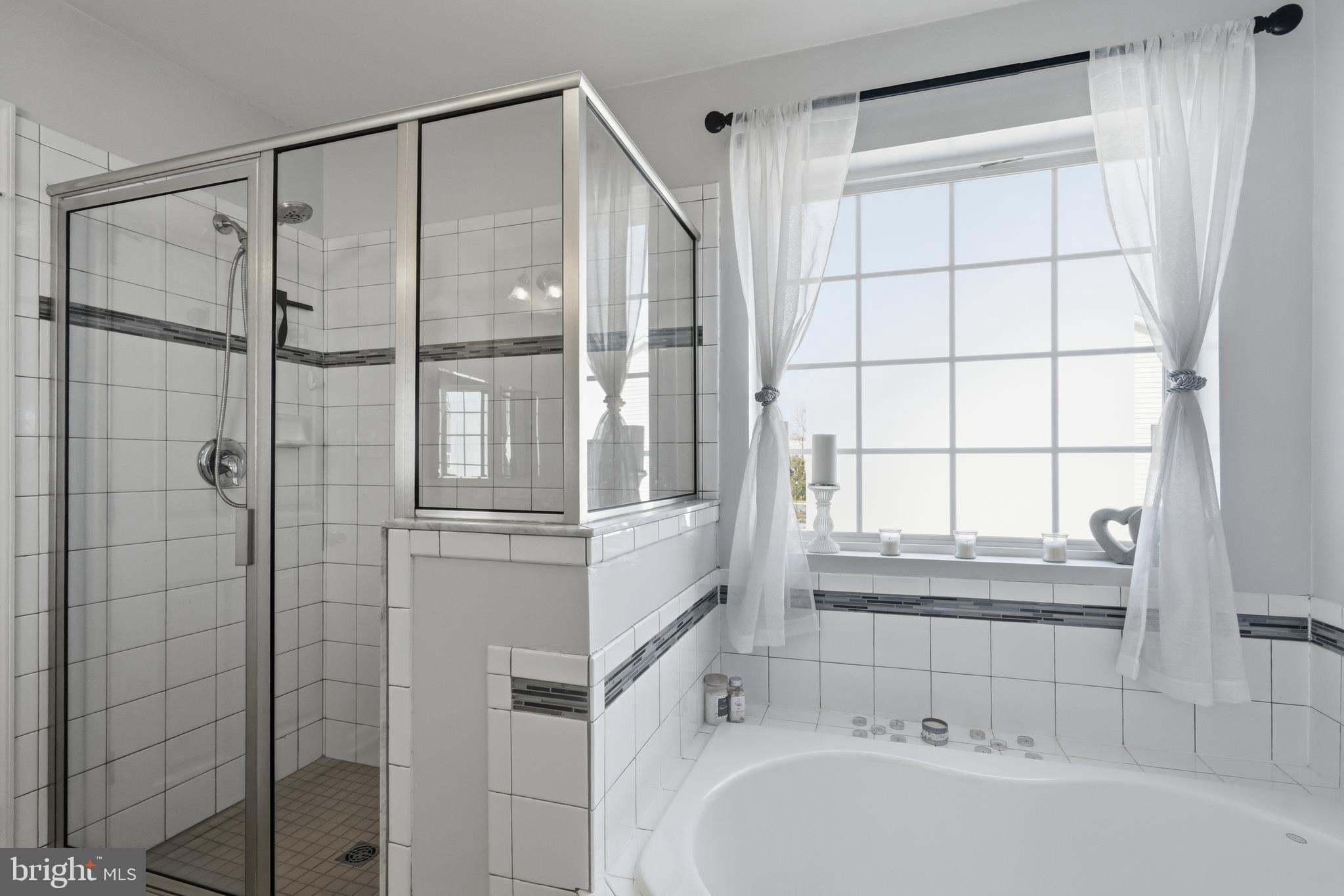 MERIDIAN CROSSING - Residential