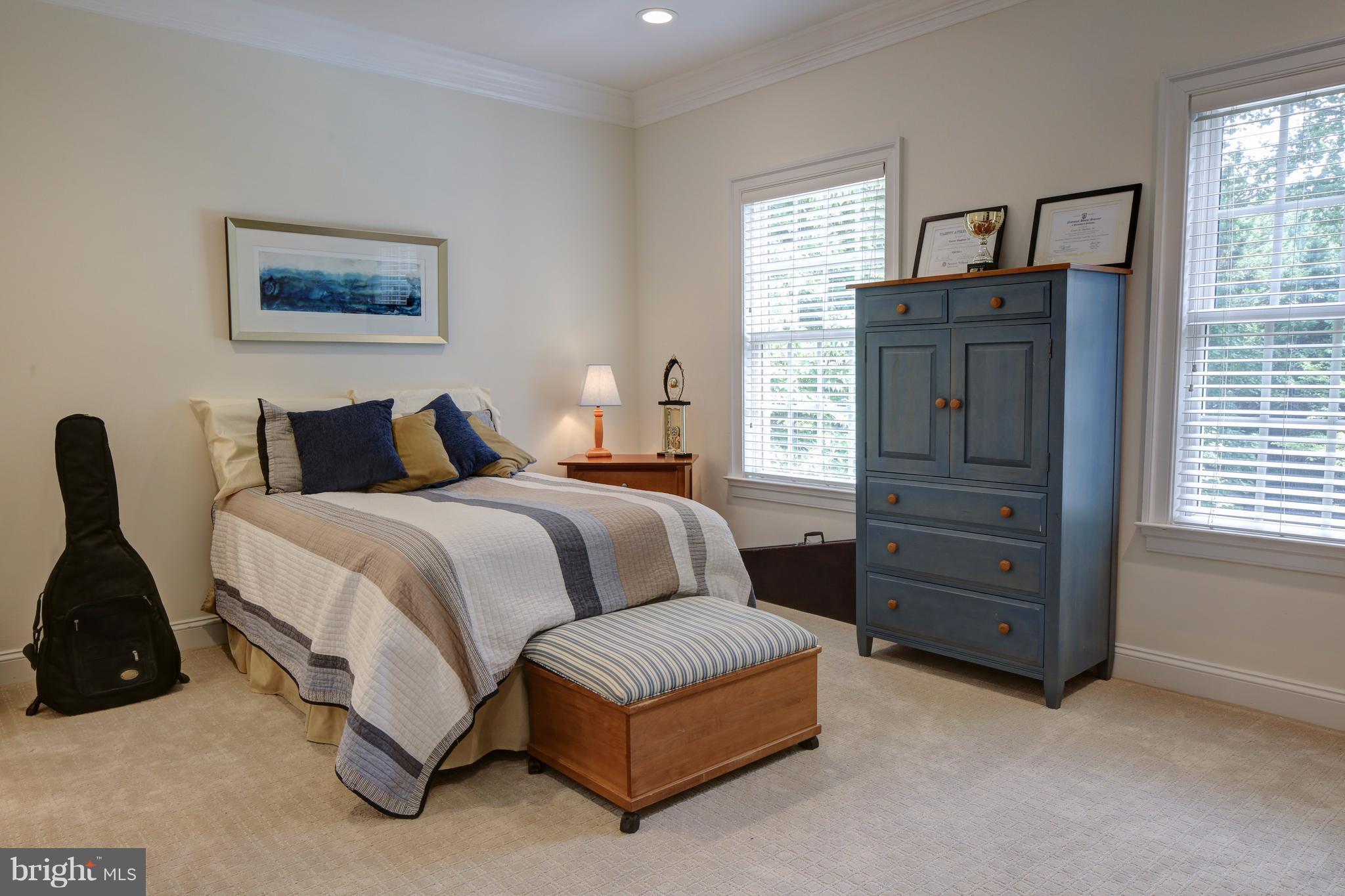 SWANN POINT ESTATES - Residential