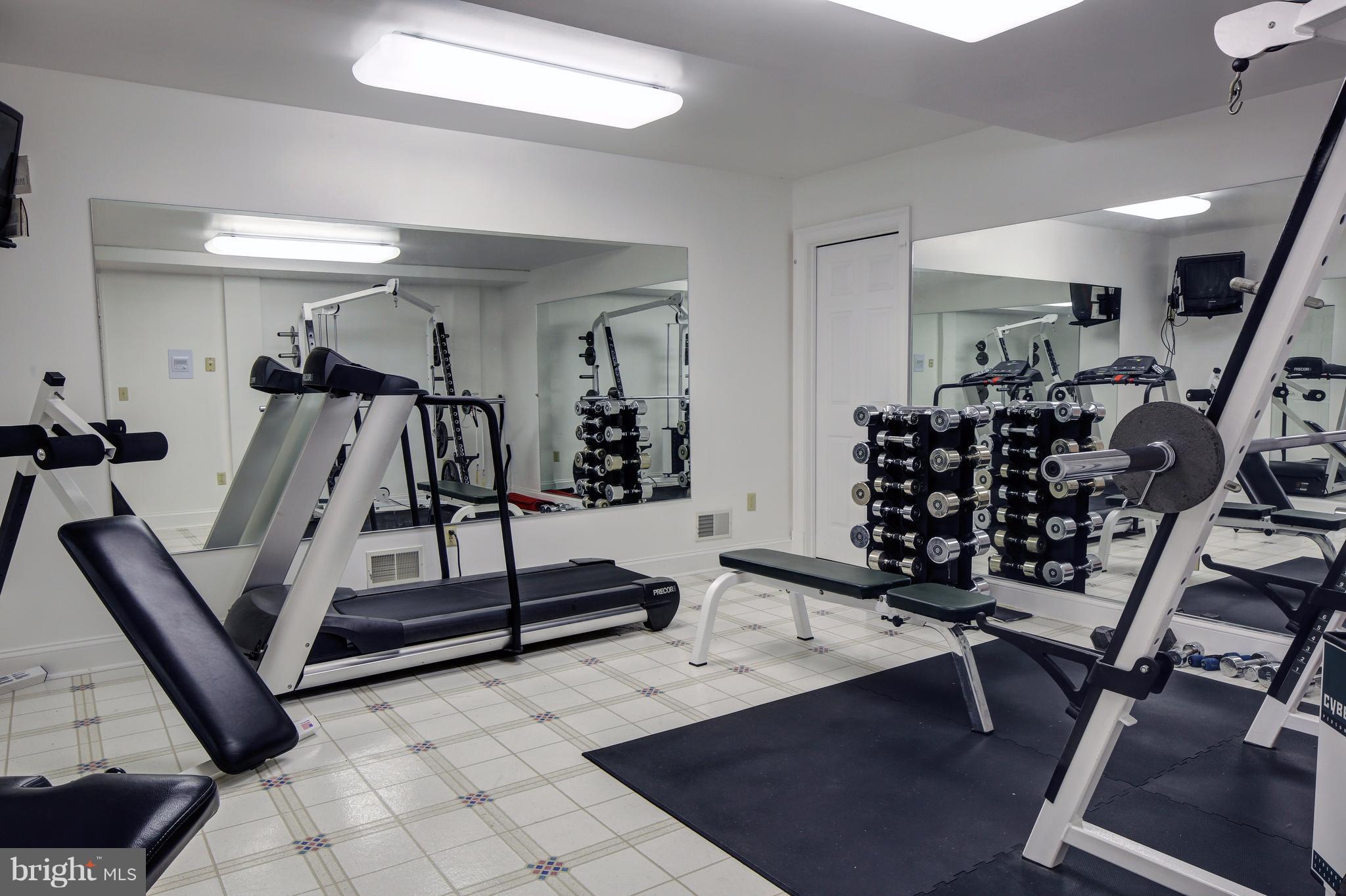 SWANN POINT ESTATES - Residential