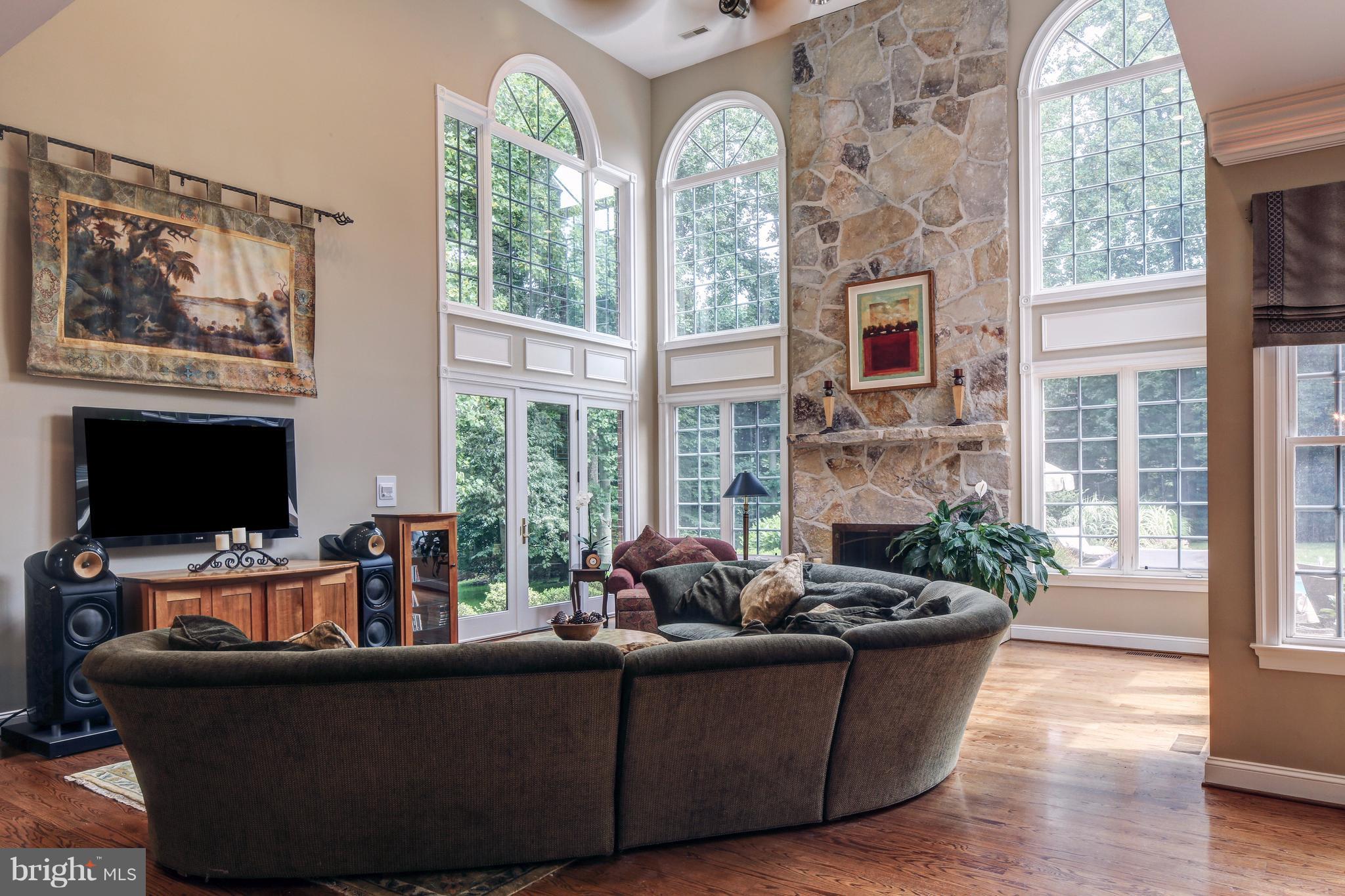 SWANN POINT ESTATES - Residential