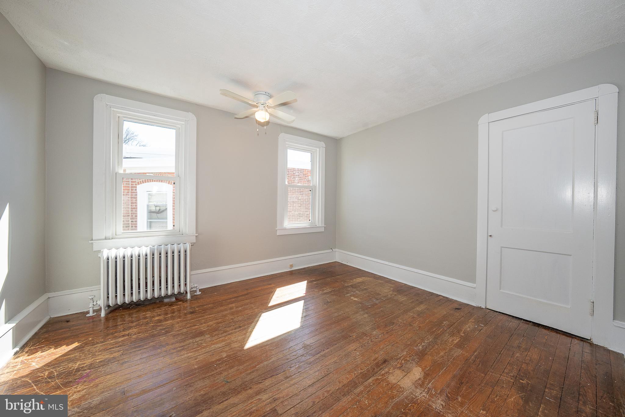 CHELTENHAM VIL - Residential