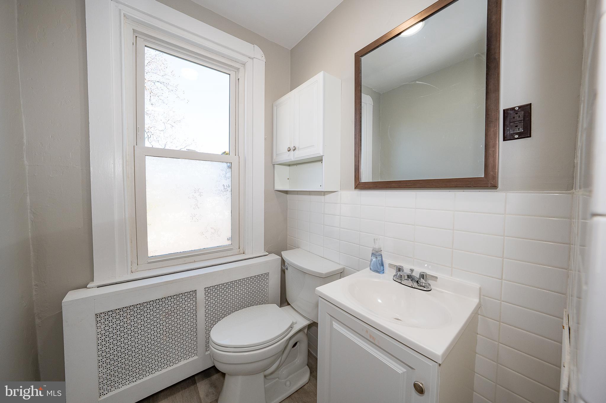 CHELTENHAM VIL - Residential