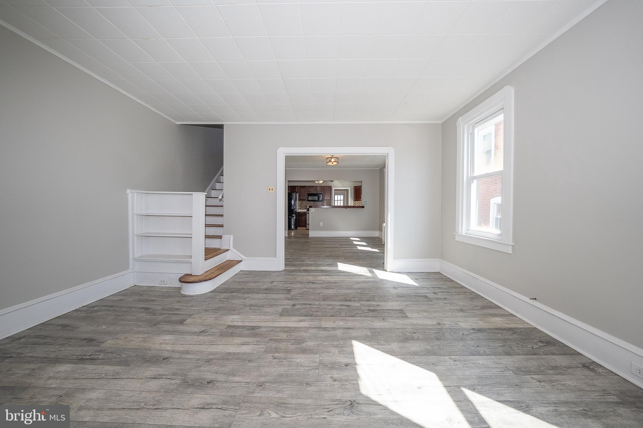 CHELTENHAM VIL - Residential