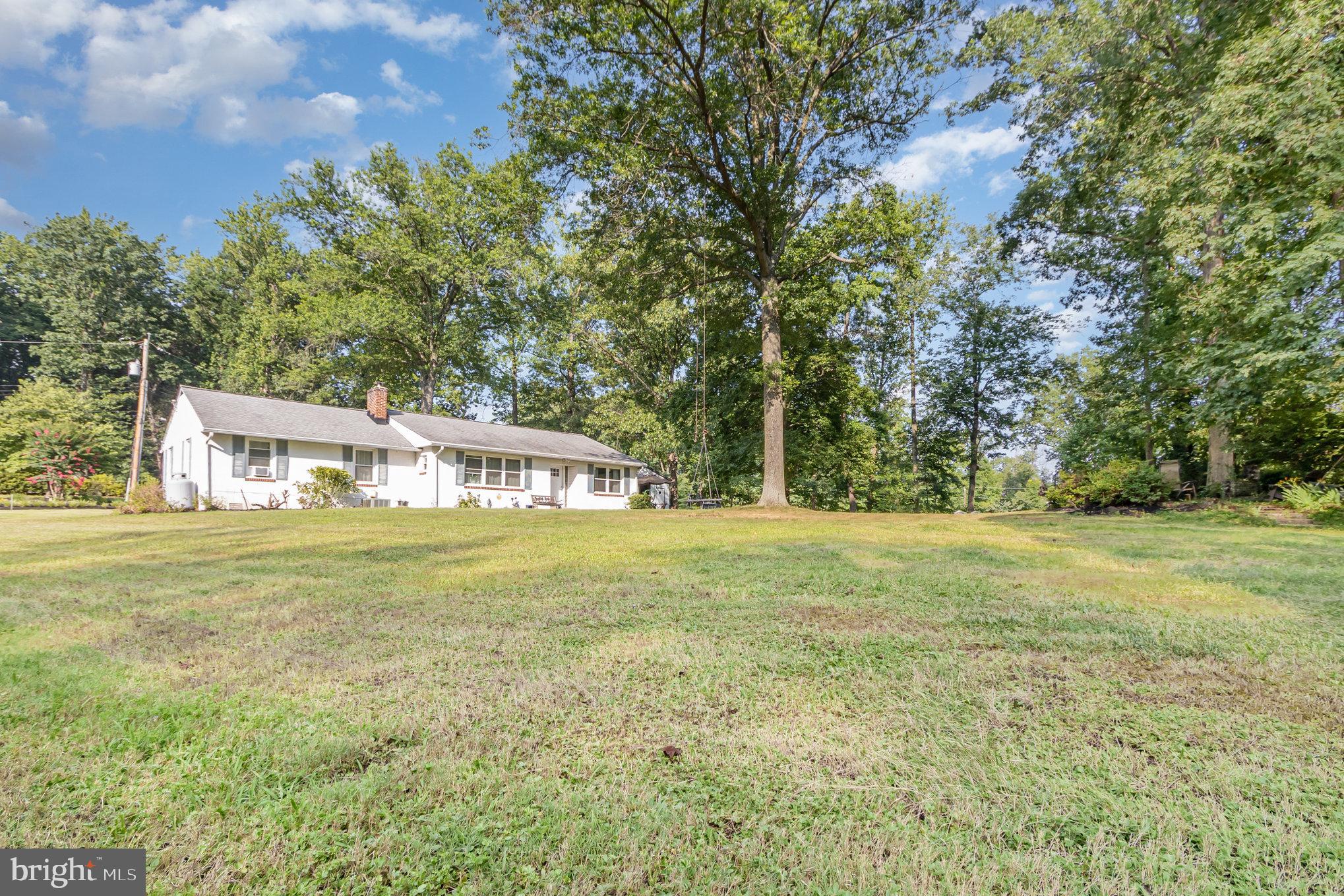 PERRY HALL - Residential