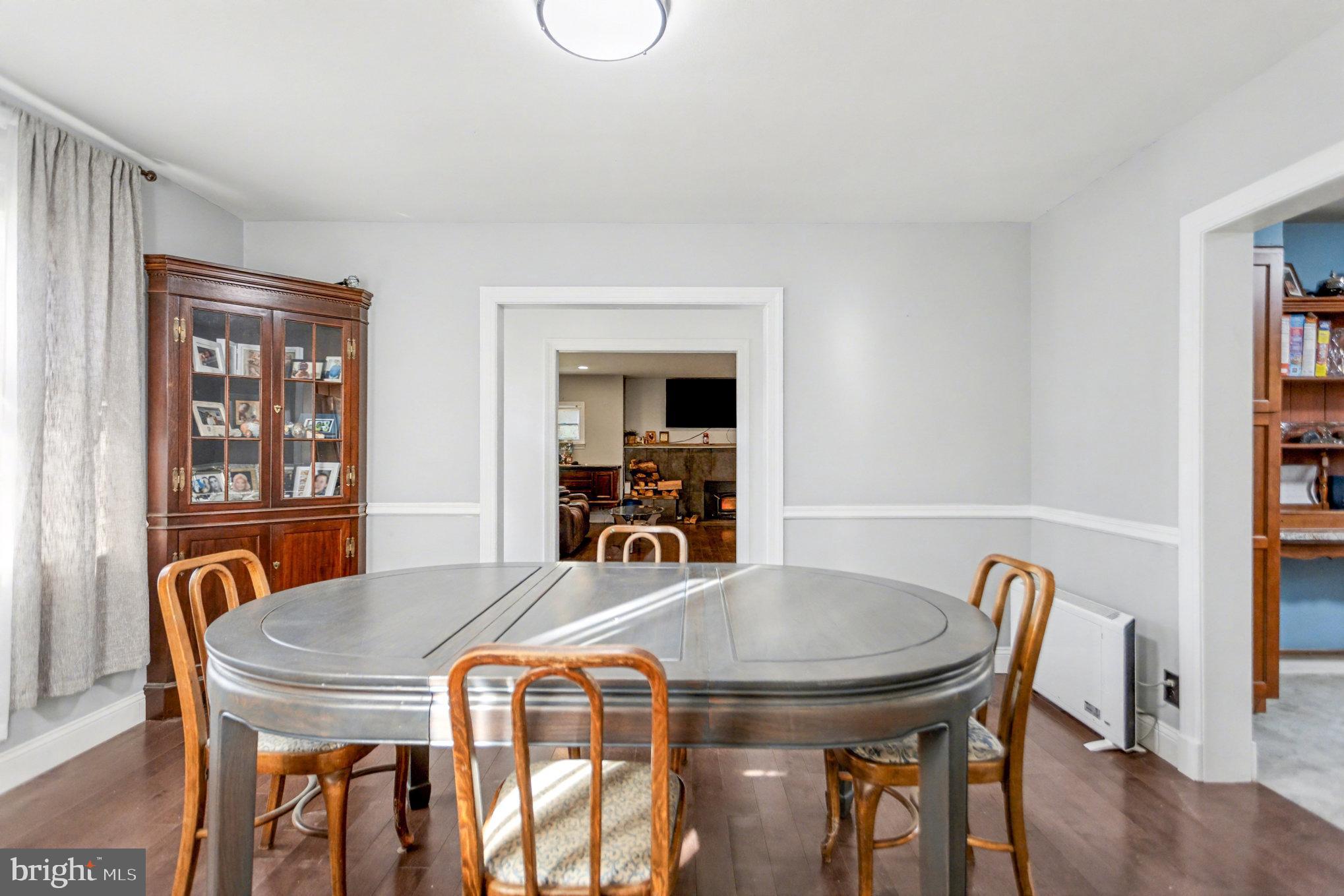 PERRY HALL - Residential