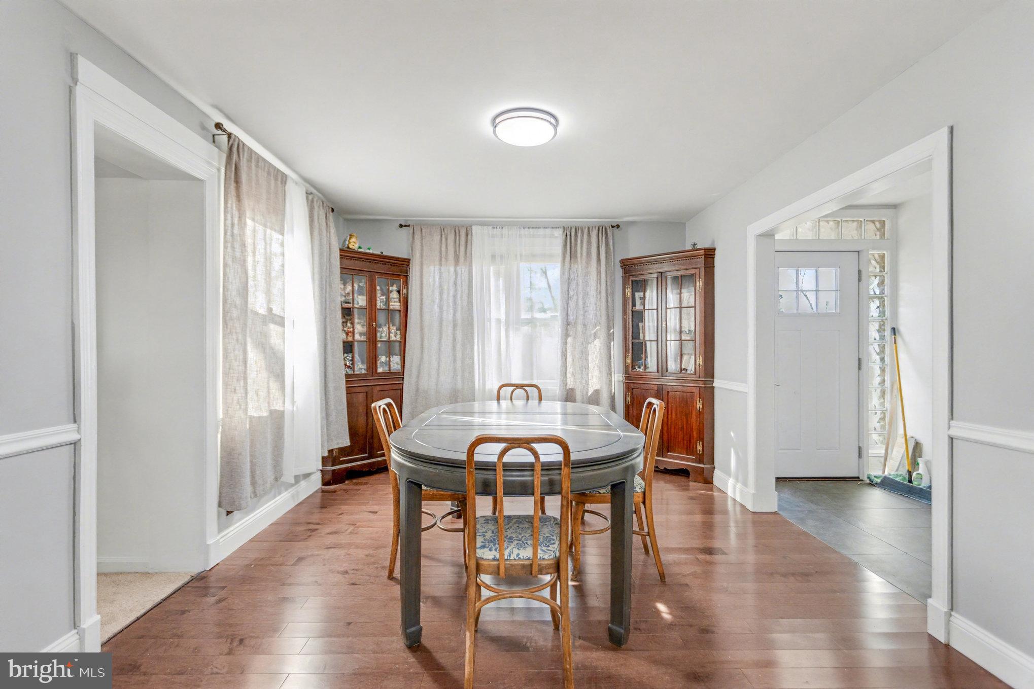 PERRY HALL - Residential