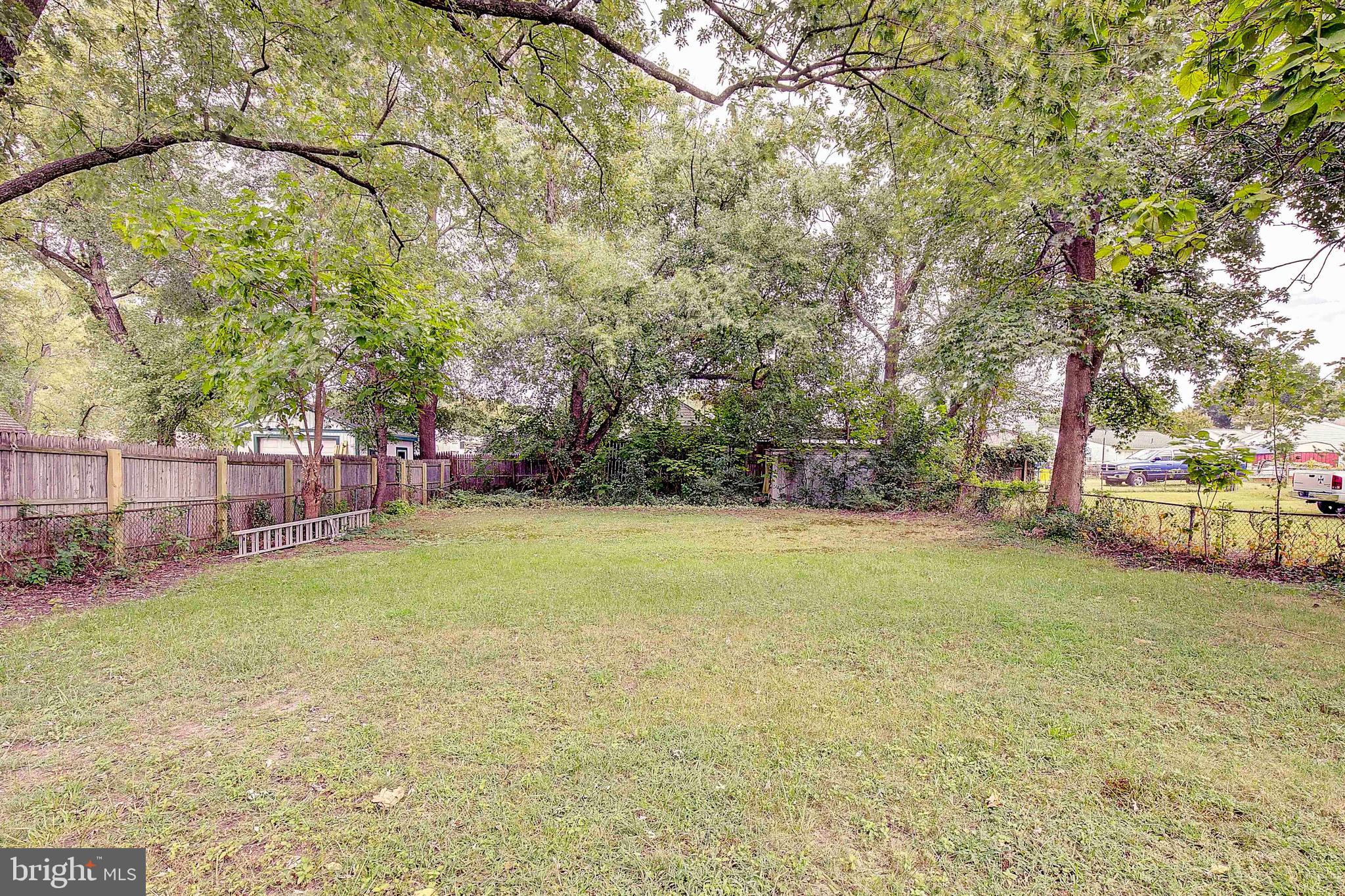 GLEN GARDENS - Residential