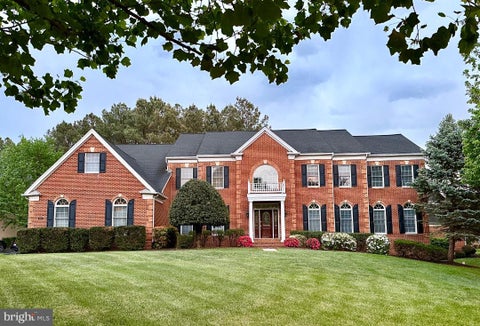 Homes For Sale - 15051 Medinah Court<br/> HAYMARKET, VA 20169