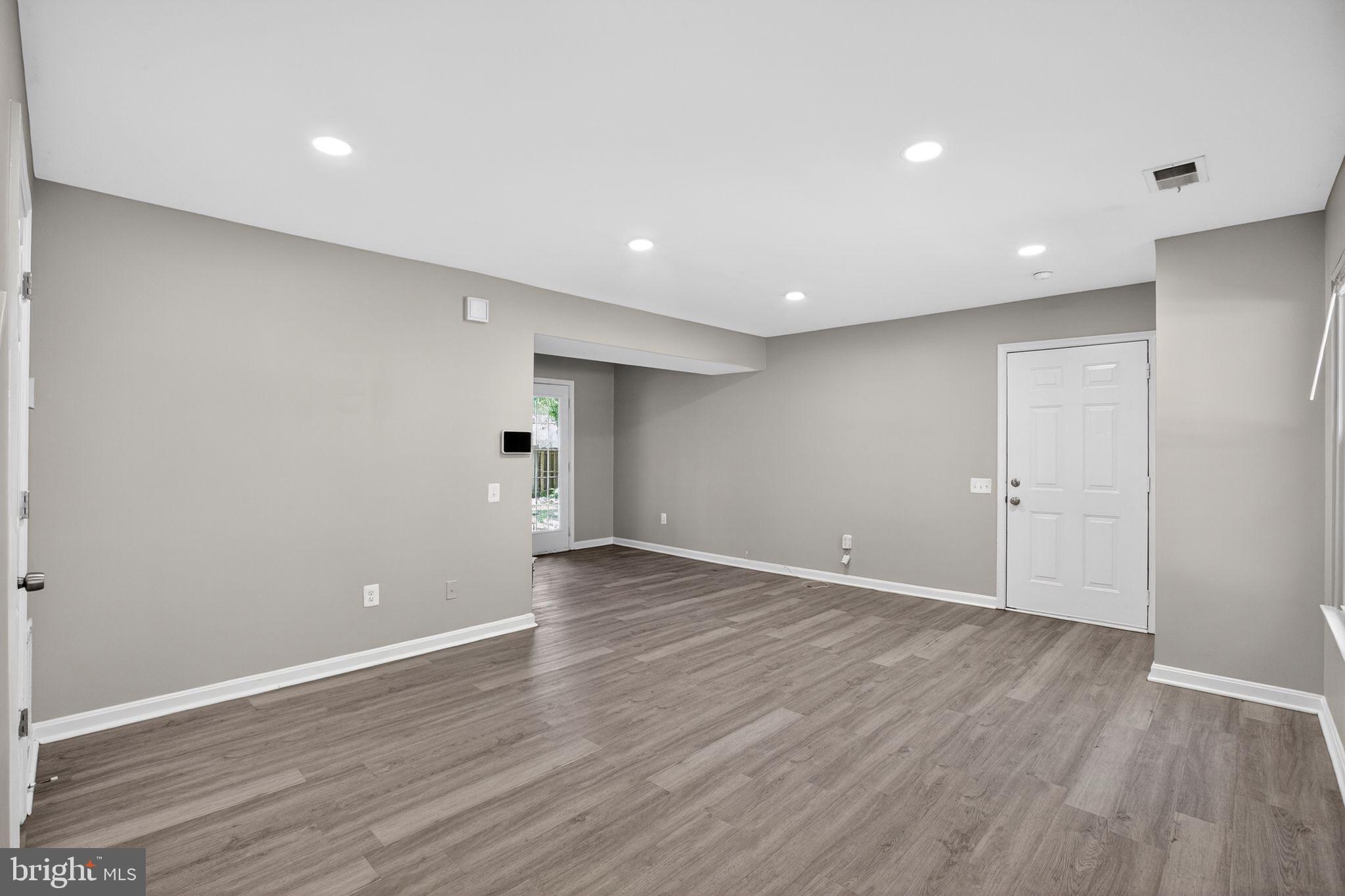 BANNISTER - Residential